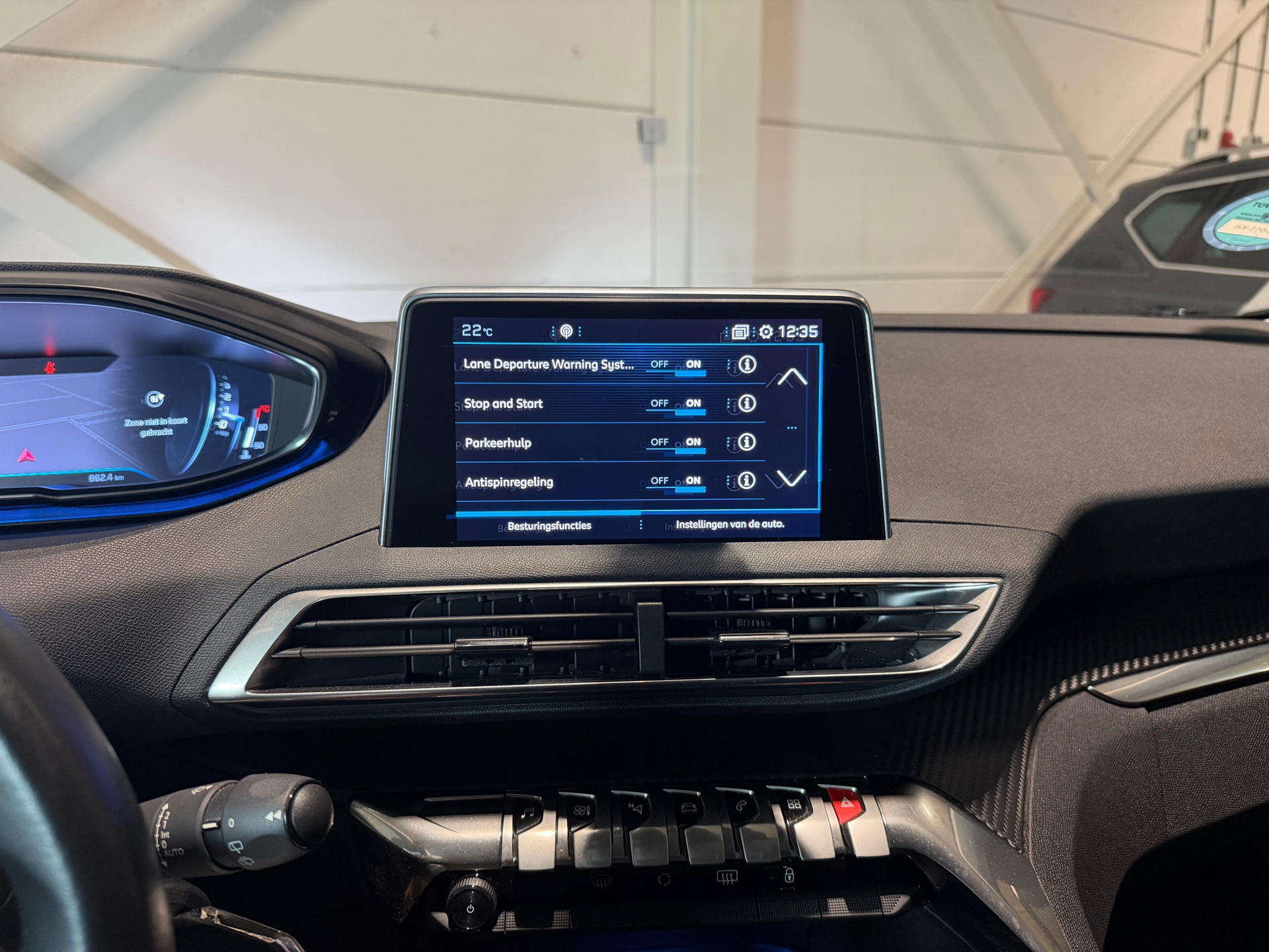 Foto van Peugeot 5008