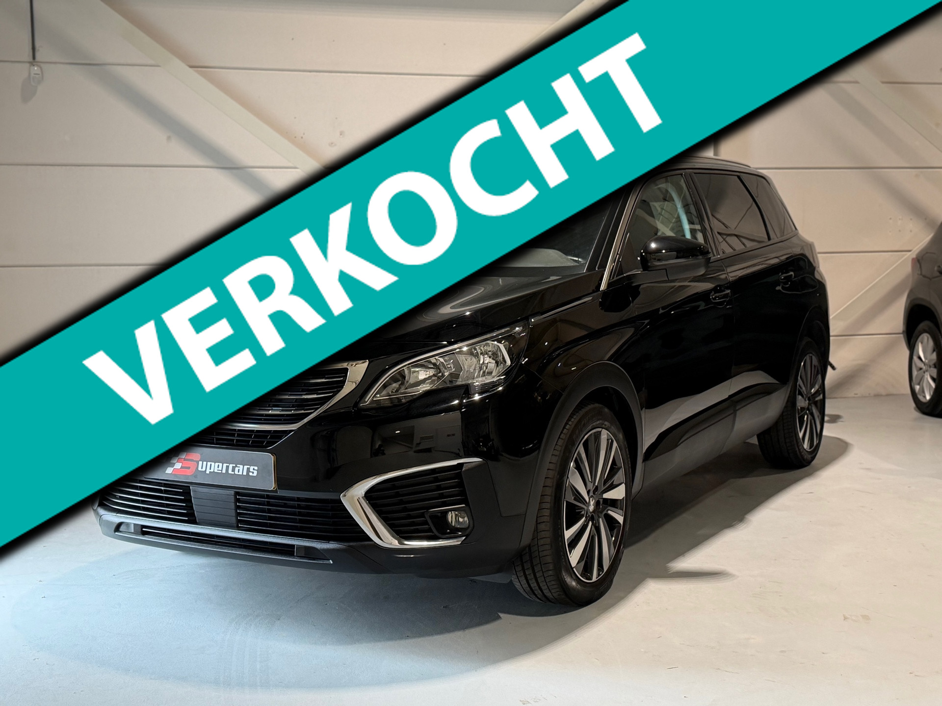 Peugeot 5008 1.2 PureTech Active 7 PERSOONS - APK 2028 - Carplay - Garanatie 12mnd! 2020 - voorkant