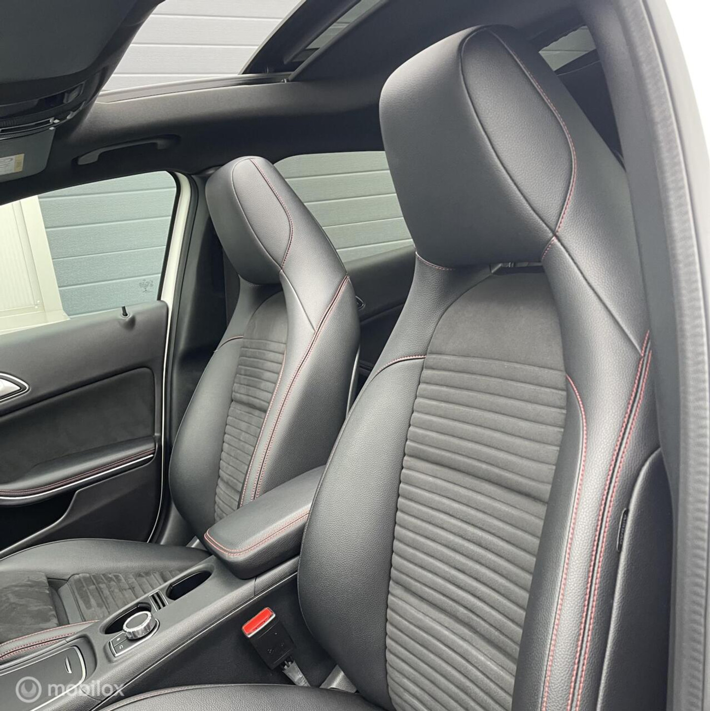 Foto van Mercedes-Benz Gla 180