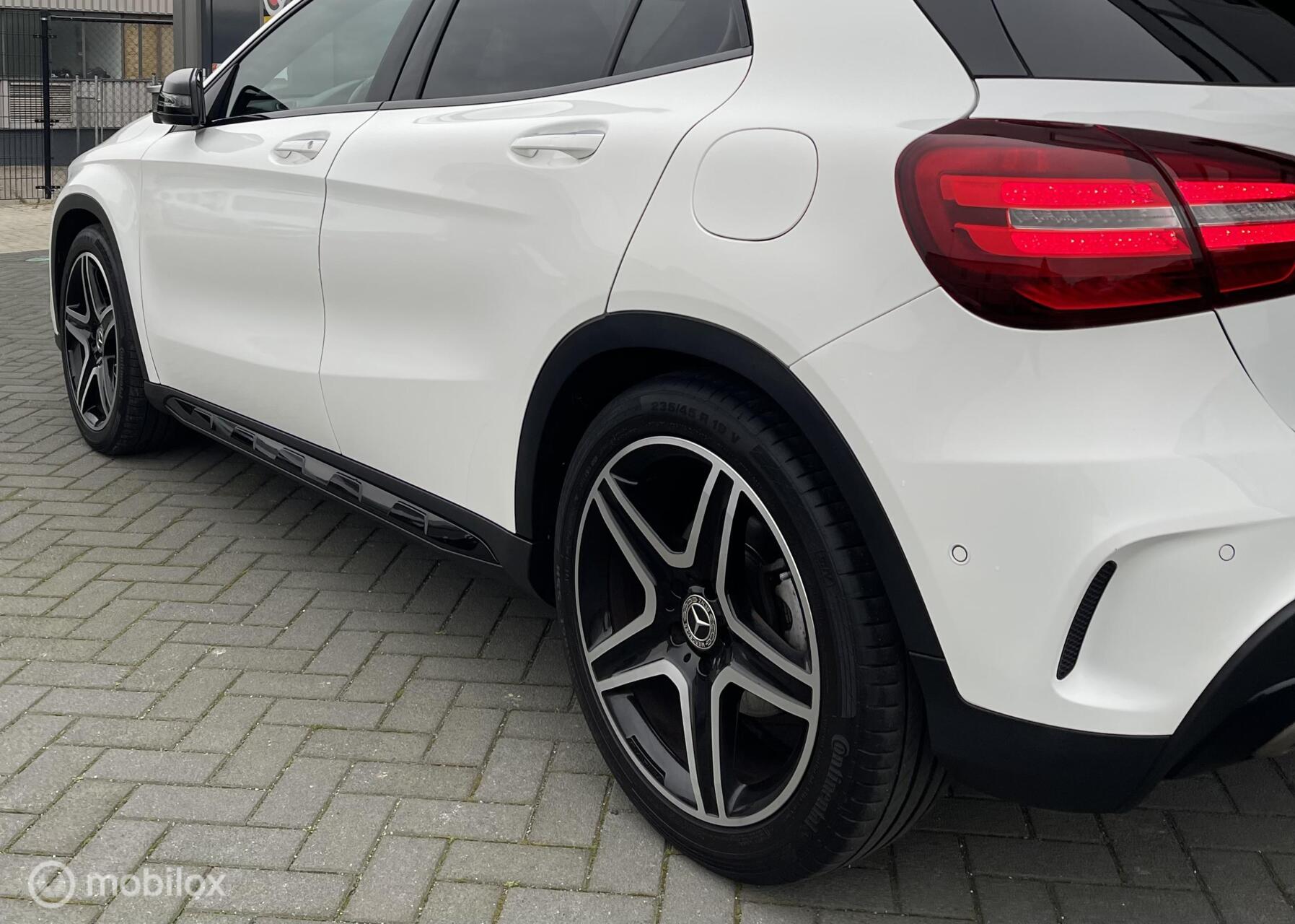 Foto van Mercedes-Benz Gla 180