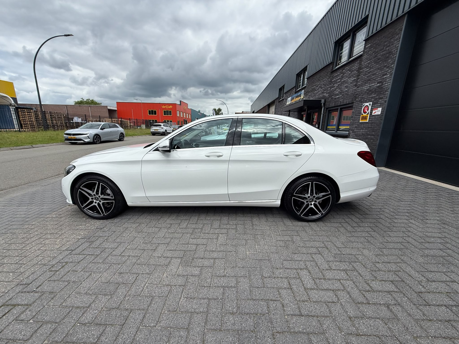 Foto van Mercedes-Benz C 200