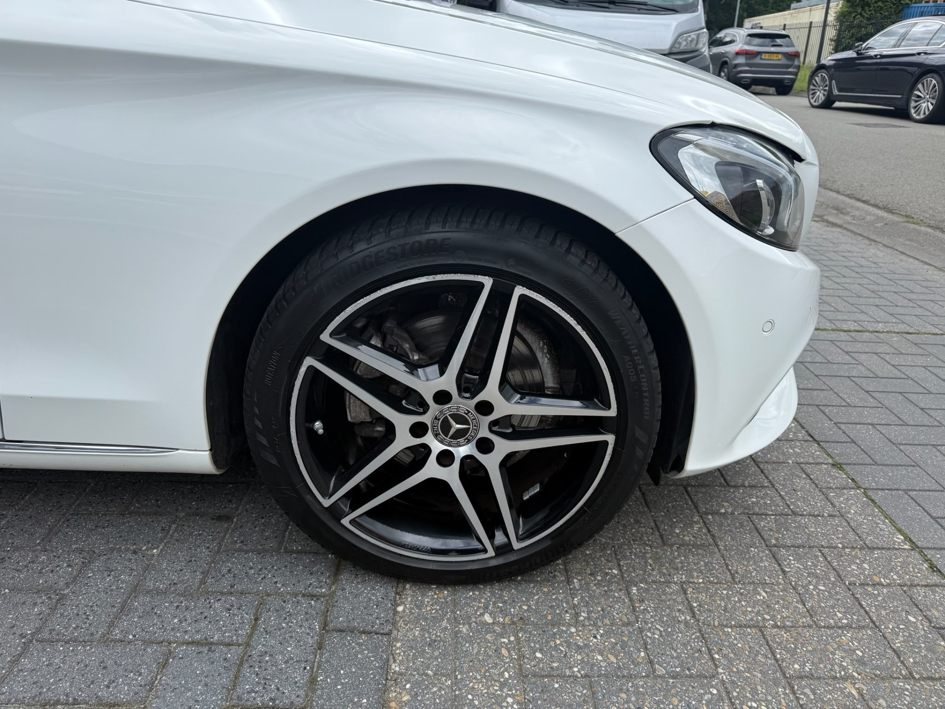 Foto van Mercedes-Benz C 200