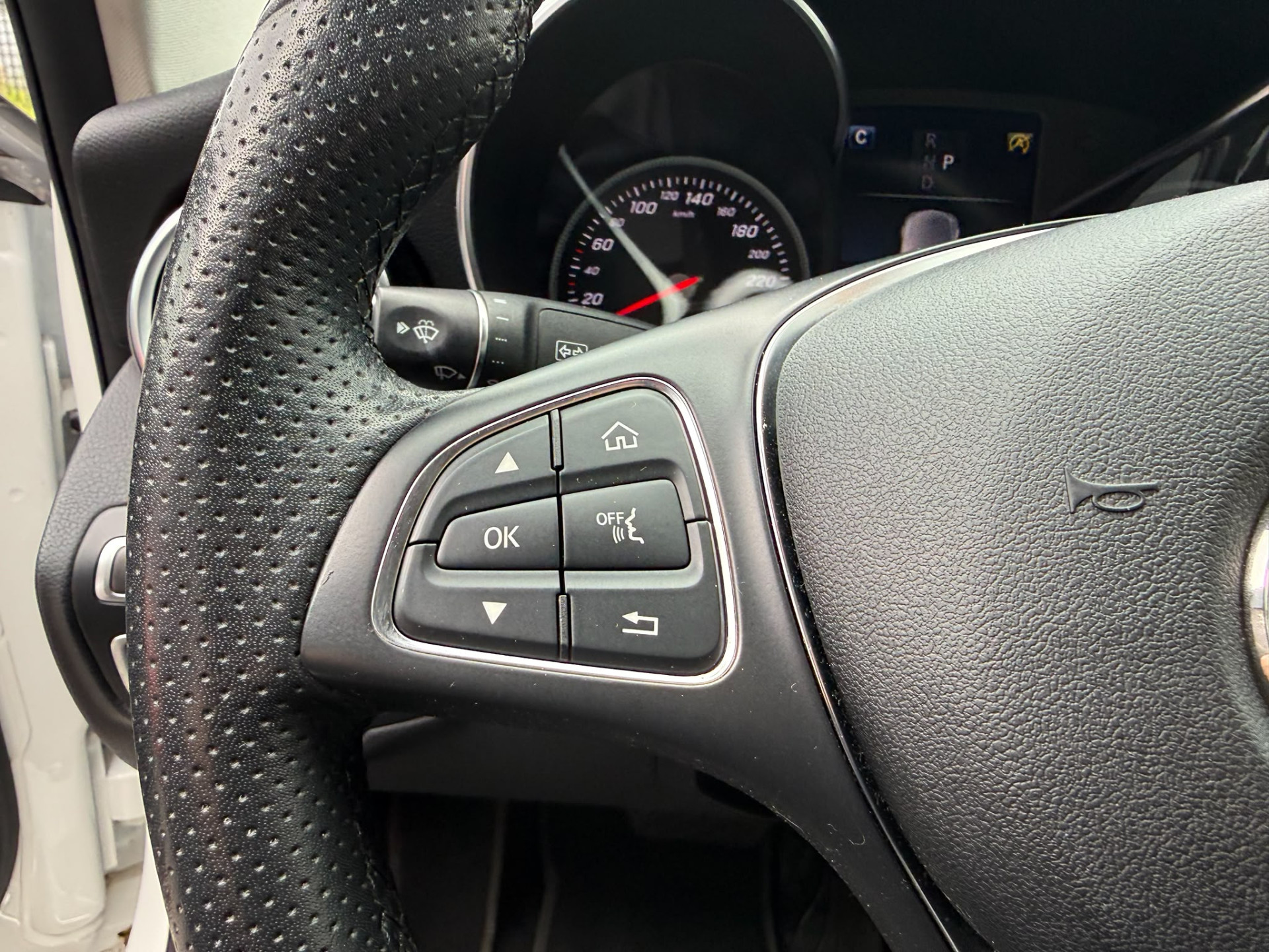 Foto van Mercedes-Benz C 200