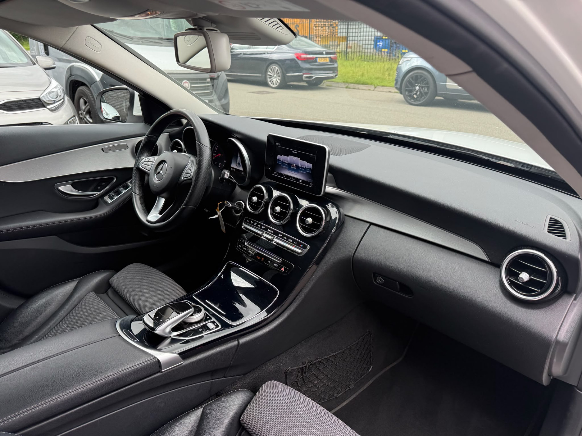 Foto van Mercedes-Benz C 200