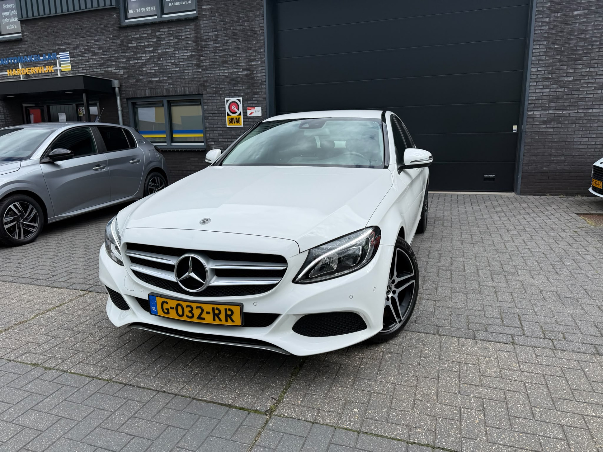 Foto van Mercedes-Benz C 200