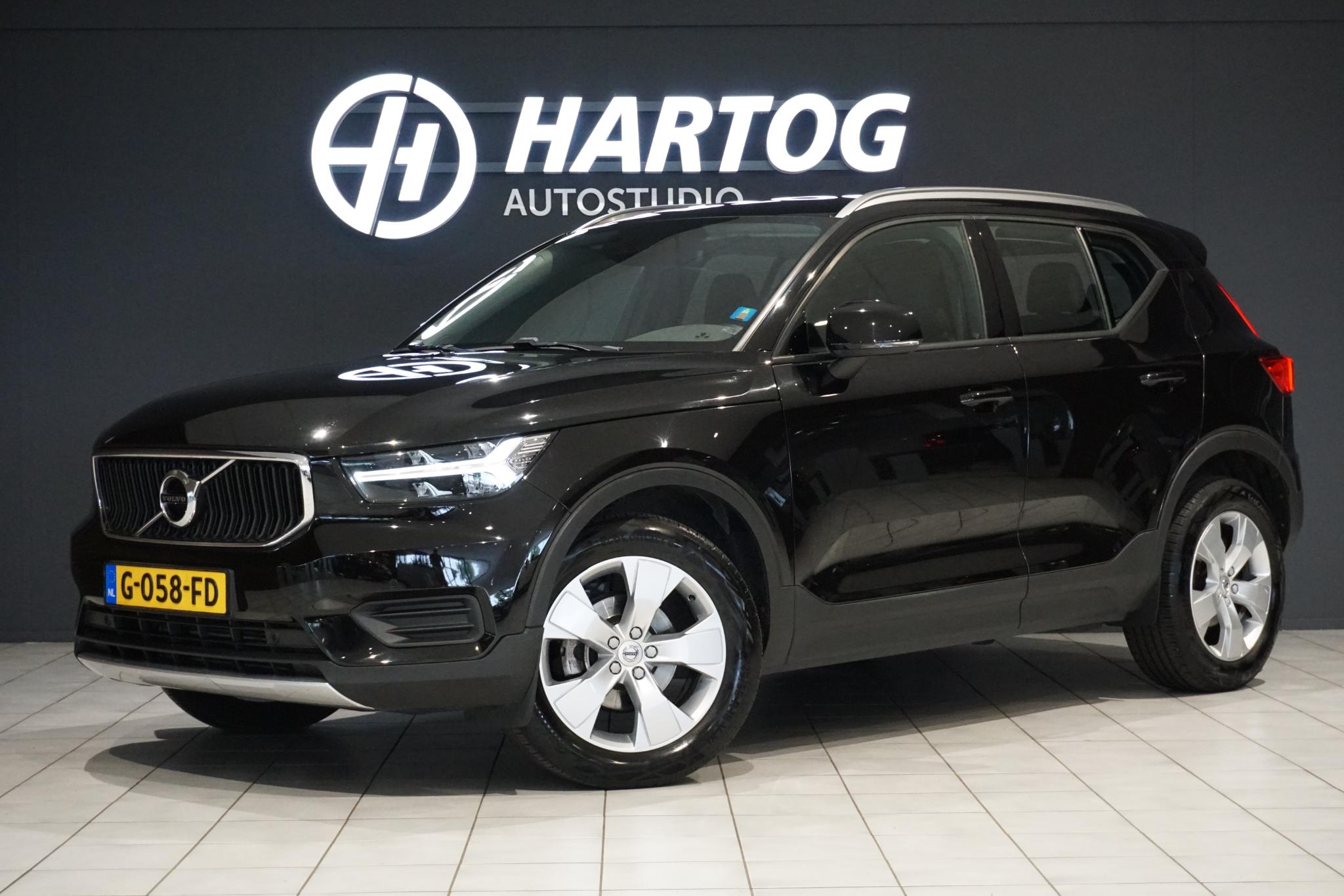 Volvo XC40 1.5 T3 Momentum Pro 2019 - voorkant