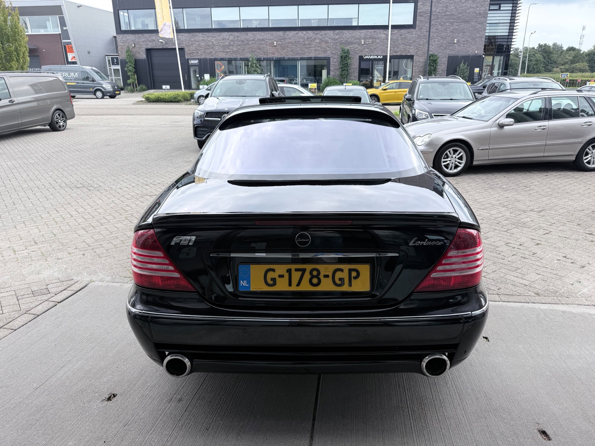 Foto van Mercedes-Benz CL 500