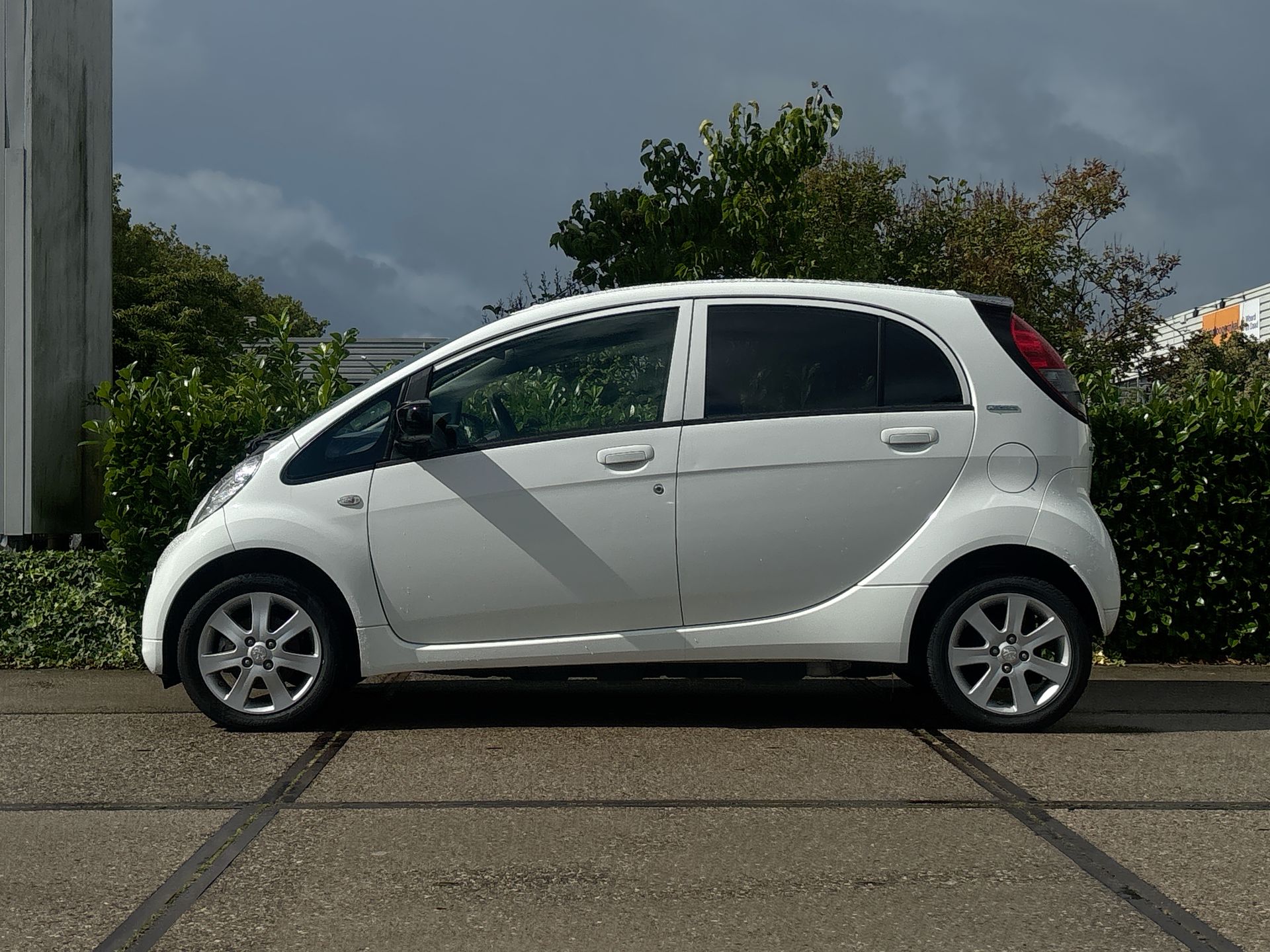 Foto van Peugeot Ion