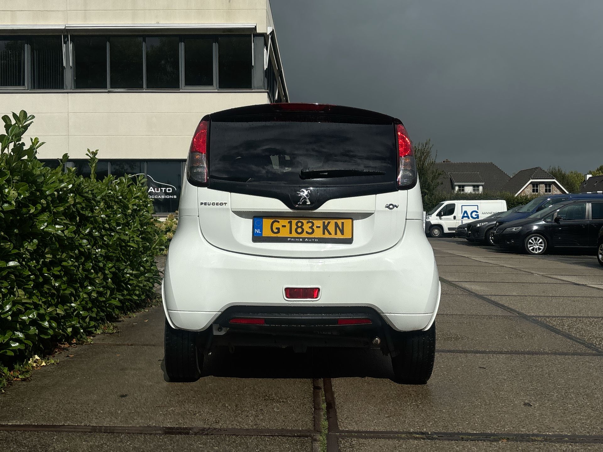 Foto van Peugeot Ion