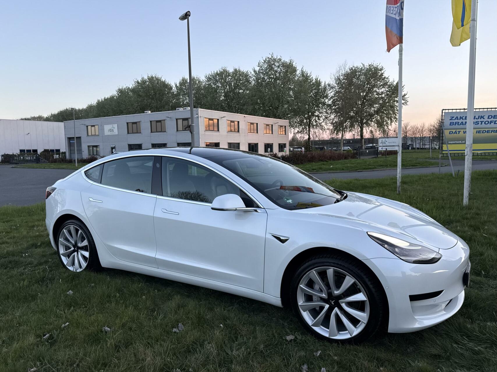 Foto van Tesla Model 3
