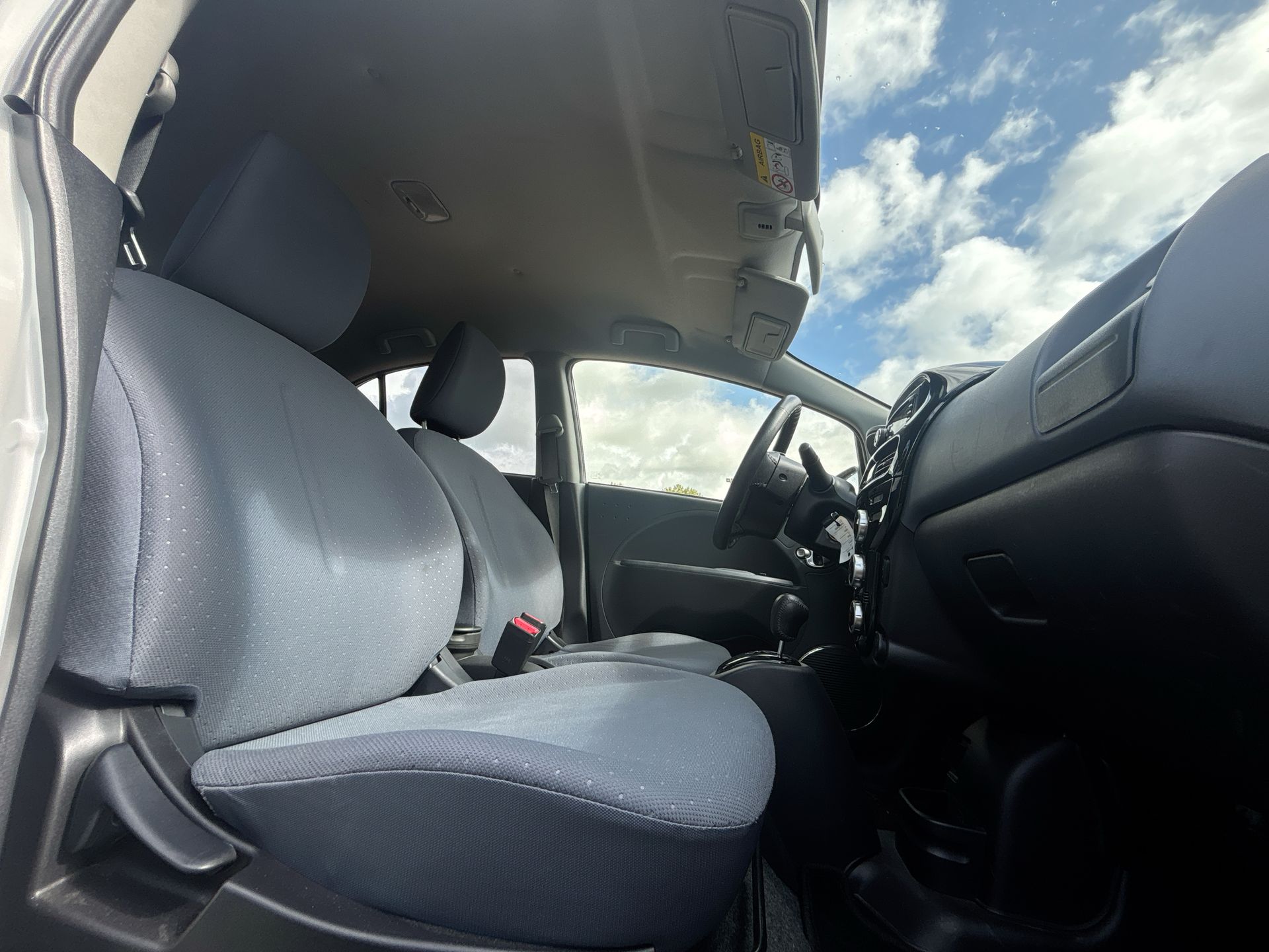 Foto van Peugeot Ion