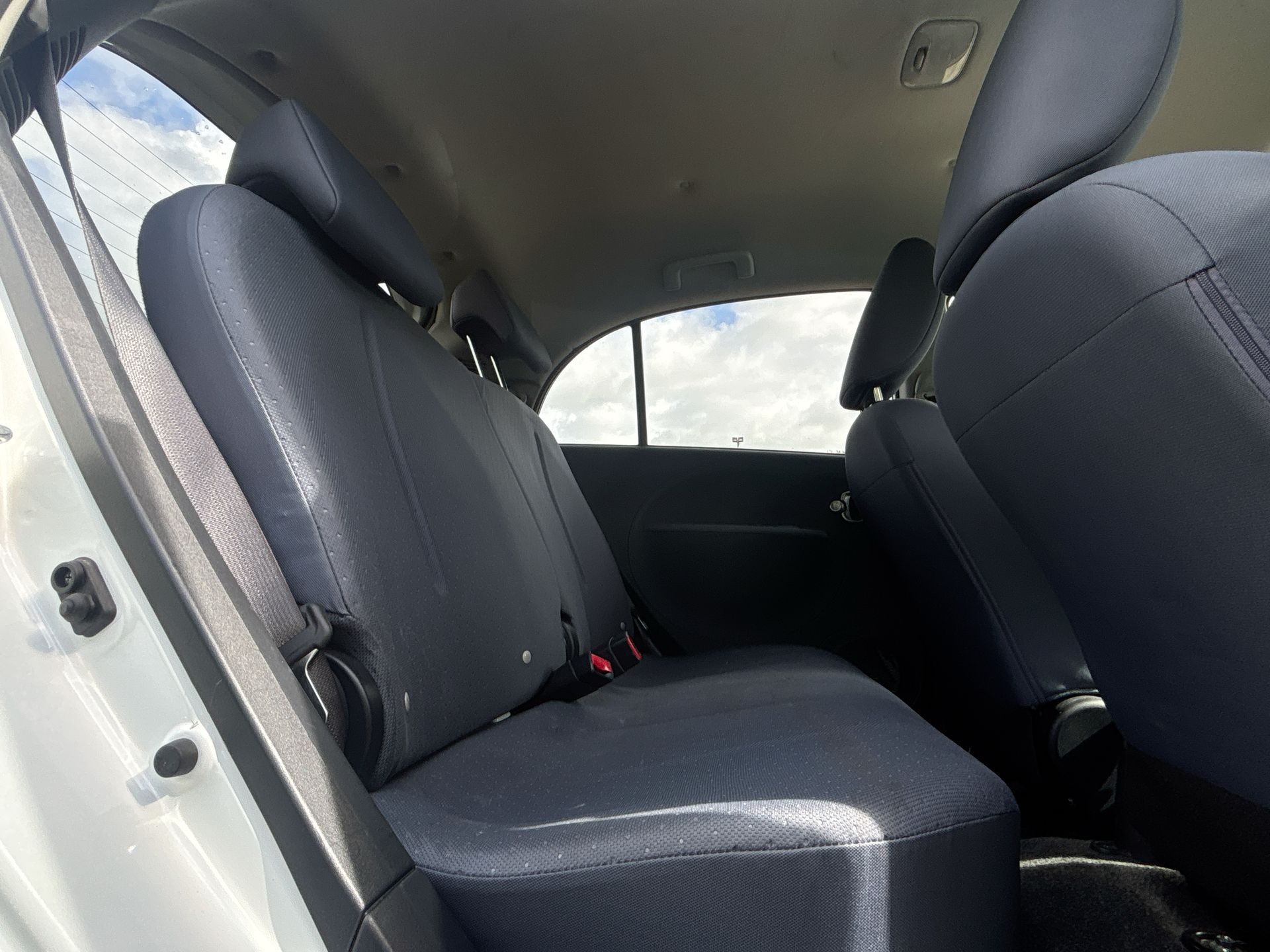 Foto van Peugeot Ion