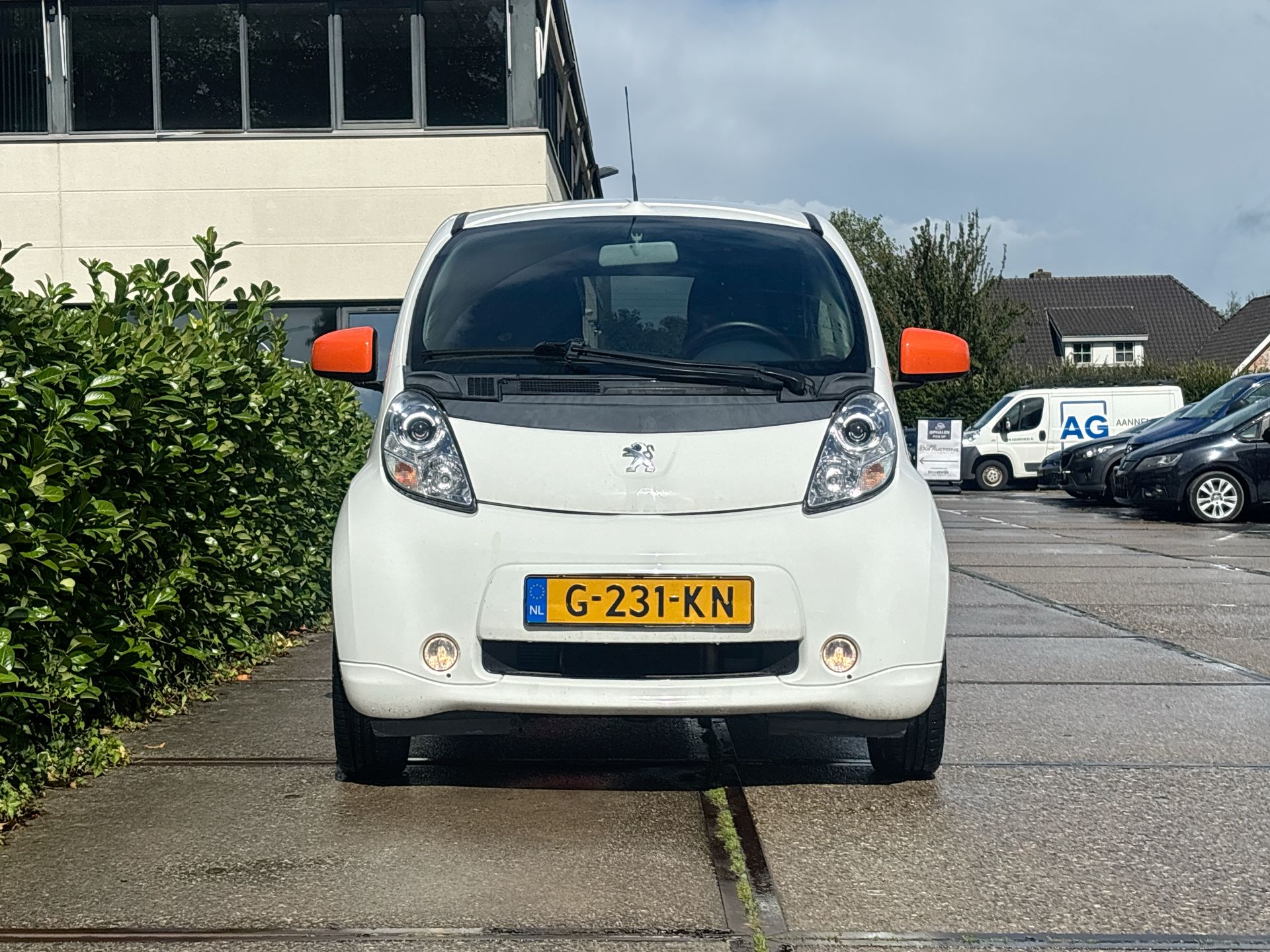Foto van Peugeot Ion