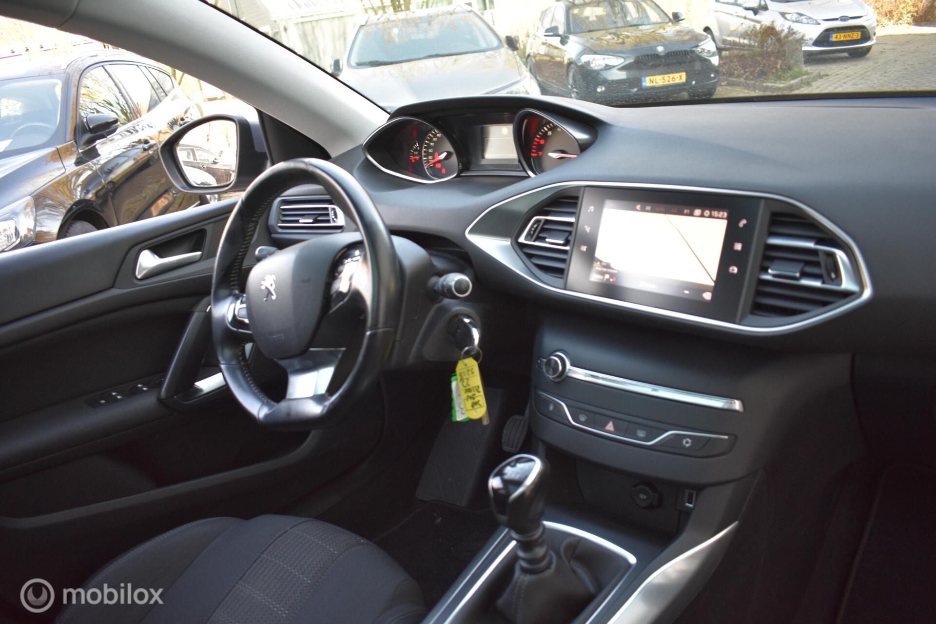 Foto van Peugeot 308 SW