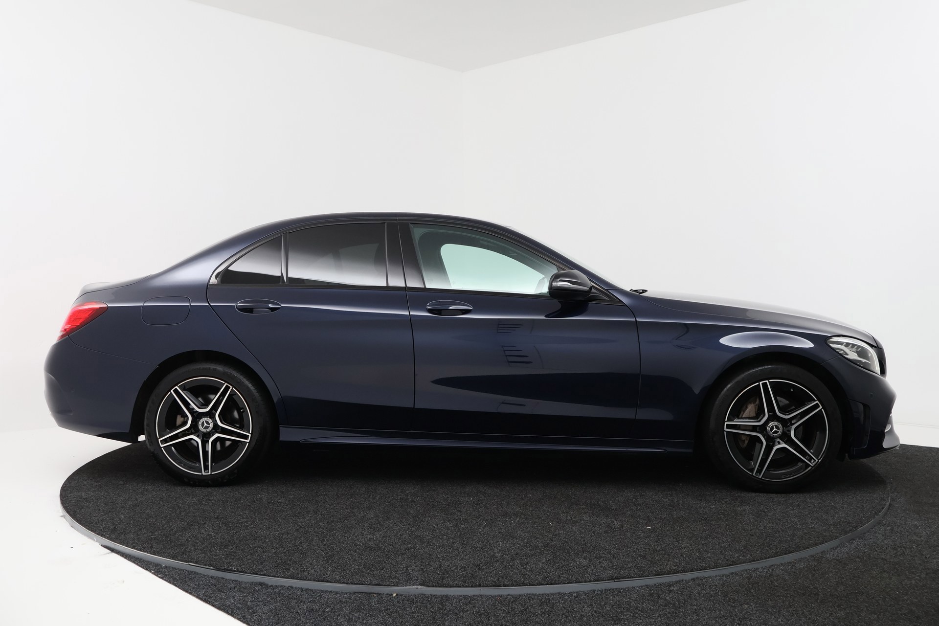 Foto van Mercedes-Benz C 200