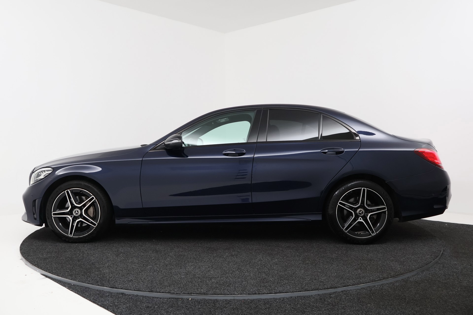 Foto van Mercedes-Benz C 200