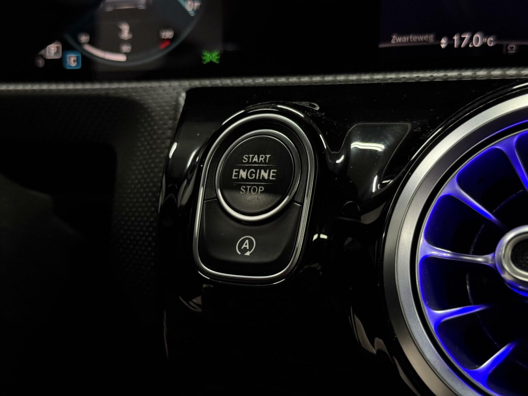 Foto van Mercedes-Benz A 250