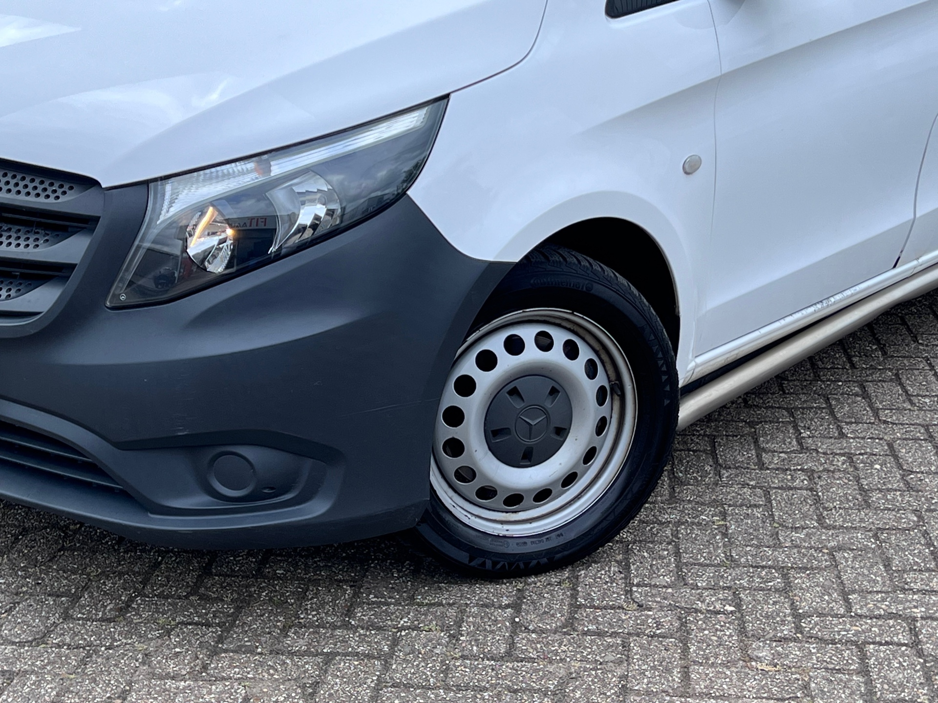 Foto van Mercedes-Benz Vito Tourer