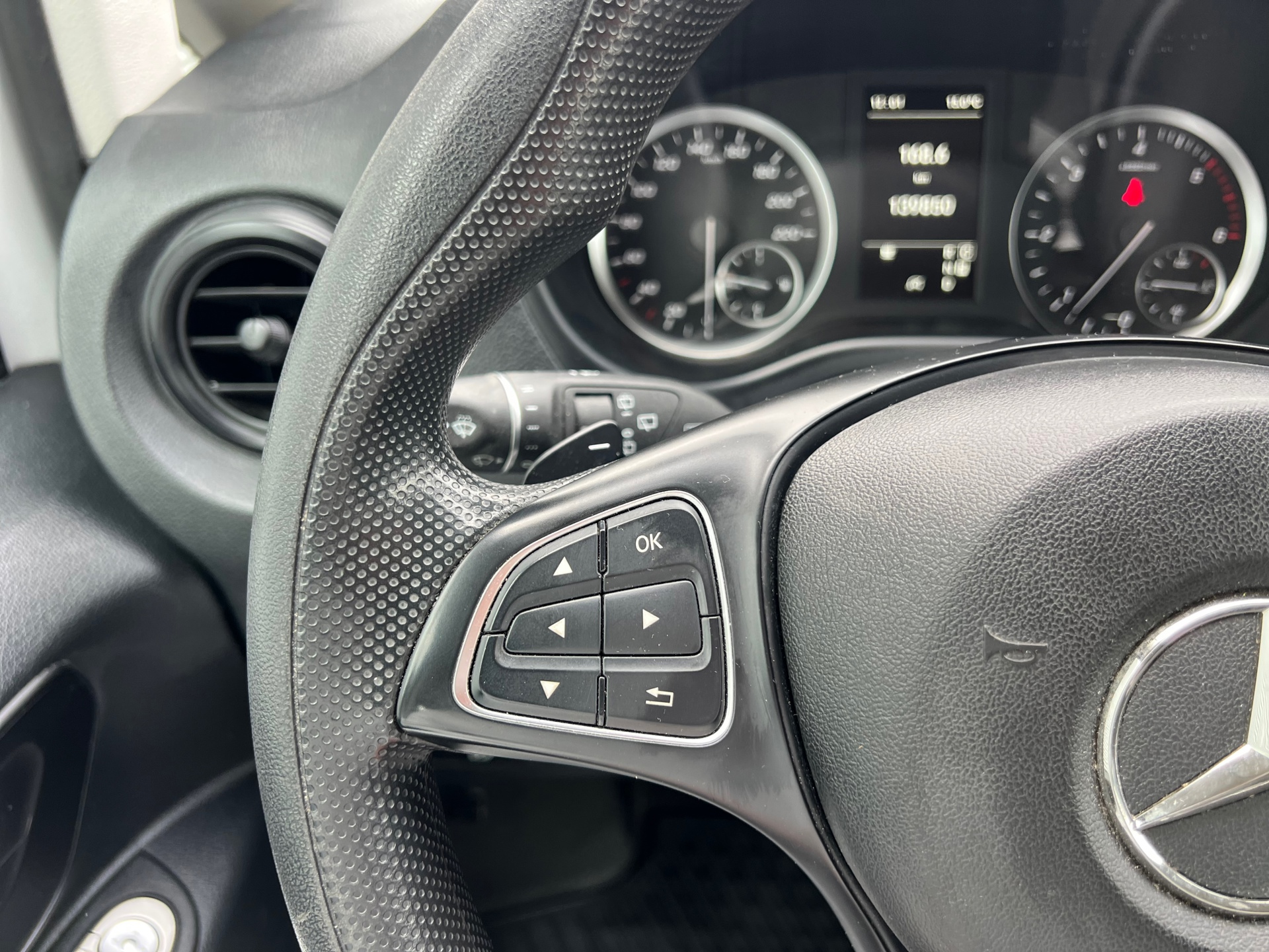 Foto van Mercedes-Benz Vito Tourer