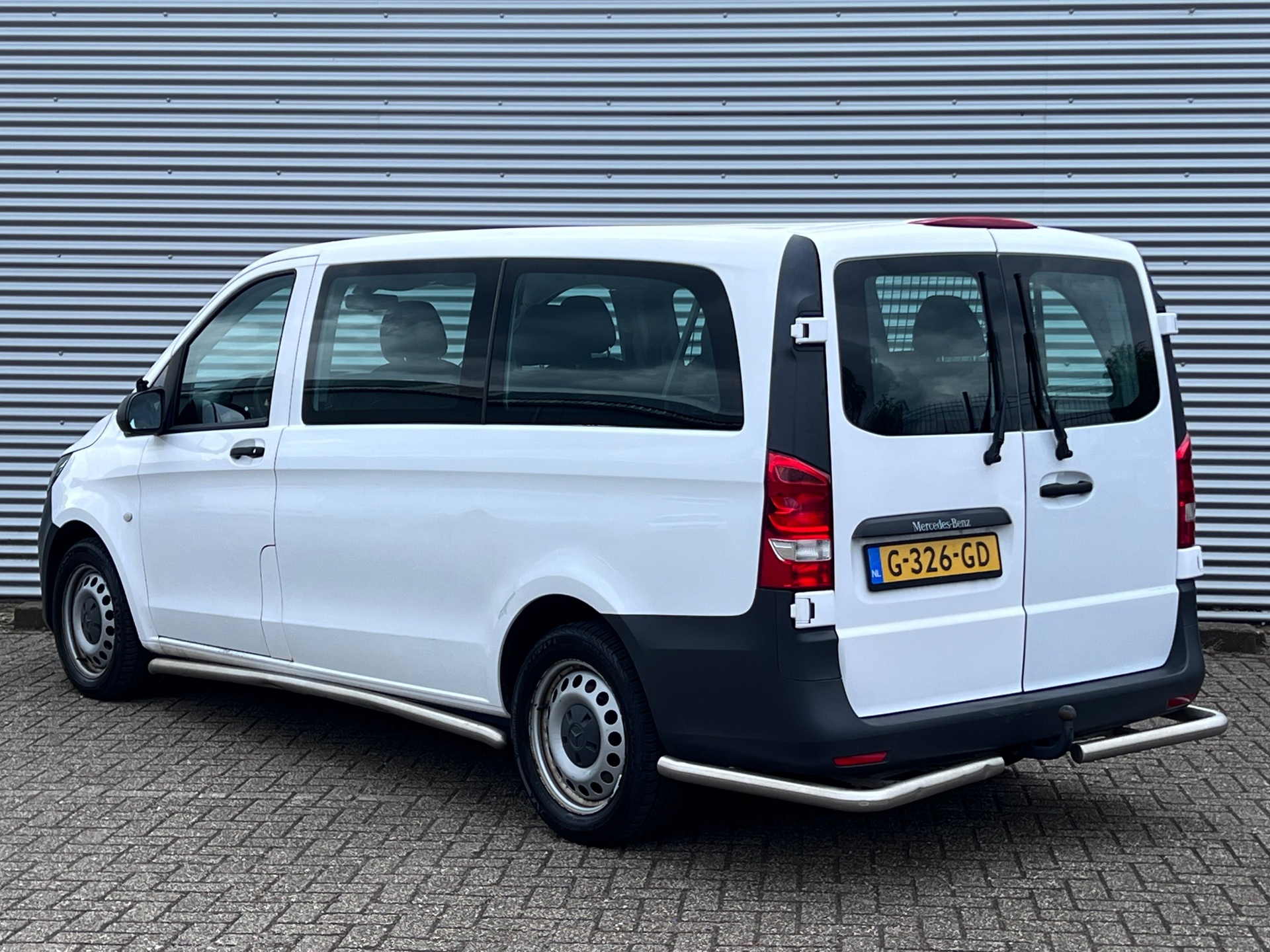 Foto van Mercedes-Benz Vito Tourer
