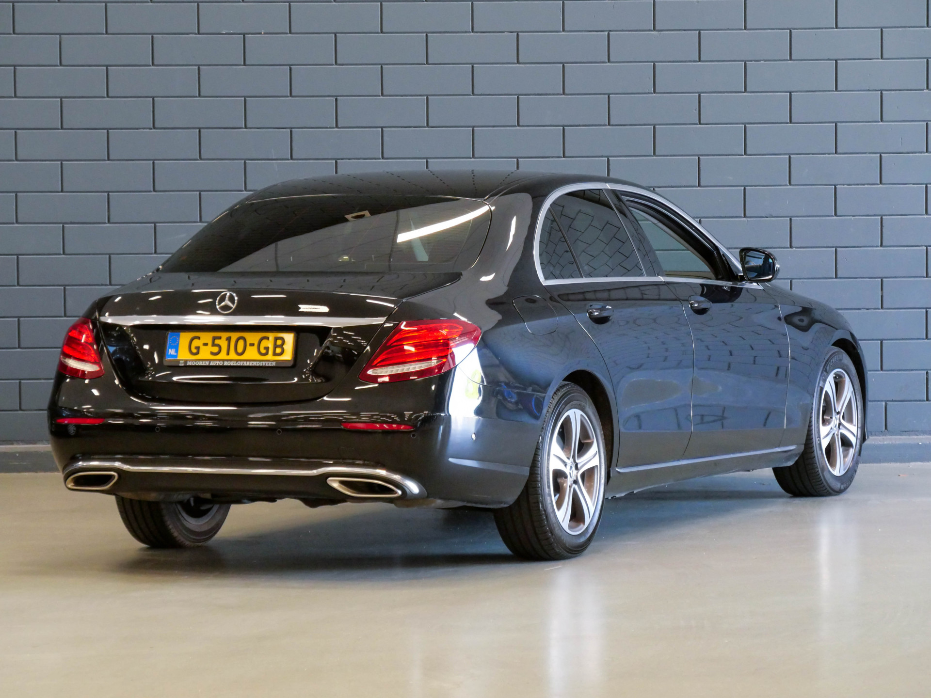 Foto van Mercedes-Benz E 200