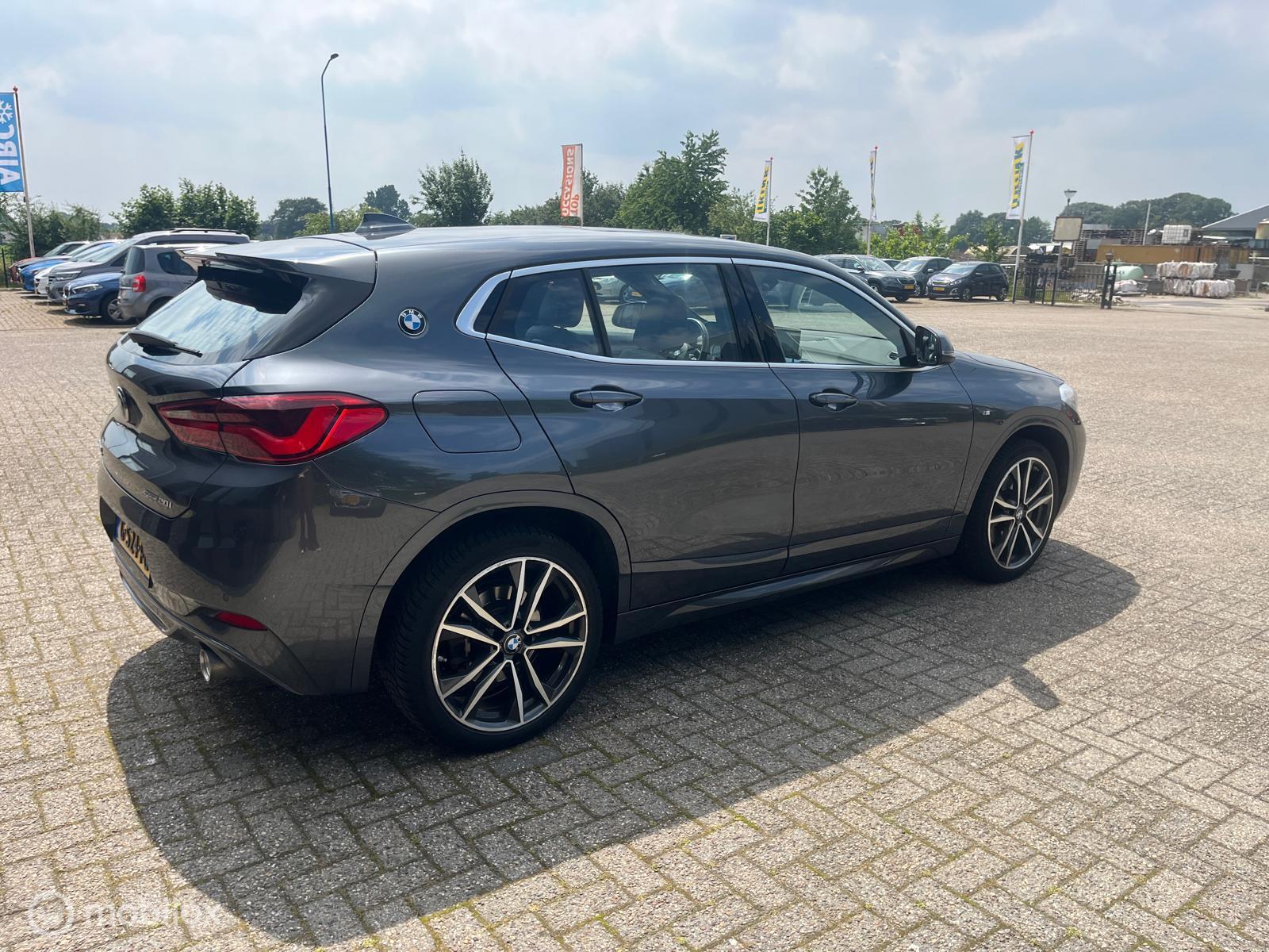 Foto van BMW X2 Sdrive20i