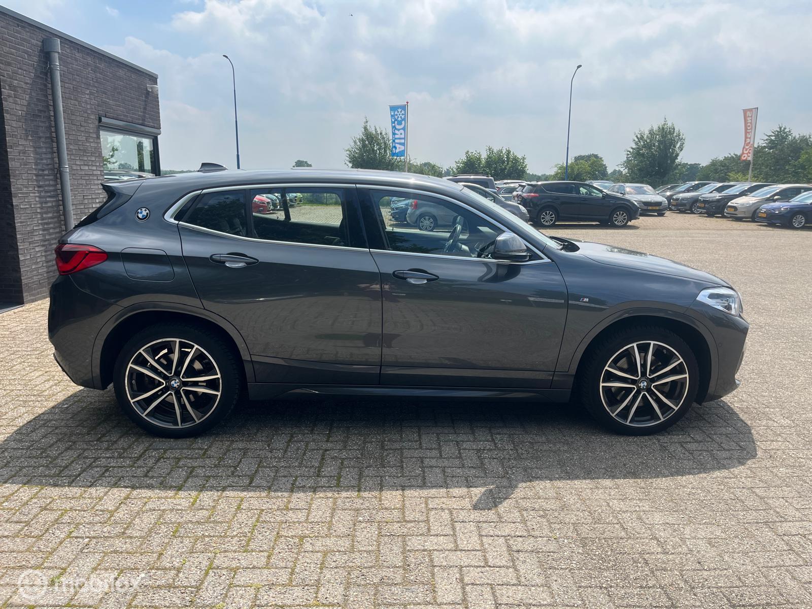 Foto van BMW X2 Sdrive20i