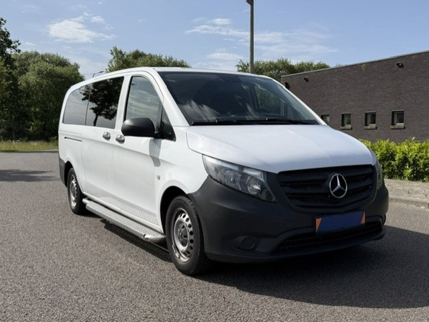 Foto van Mercedes-Benz Vito Tourer