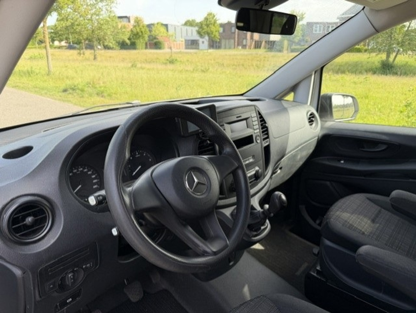 Foto van Mercedes-Benz Vito Tourer