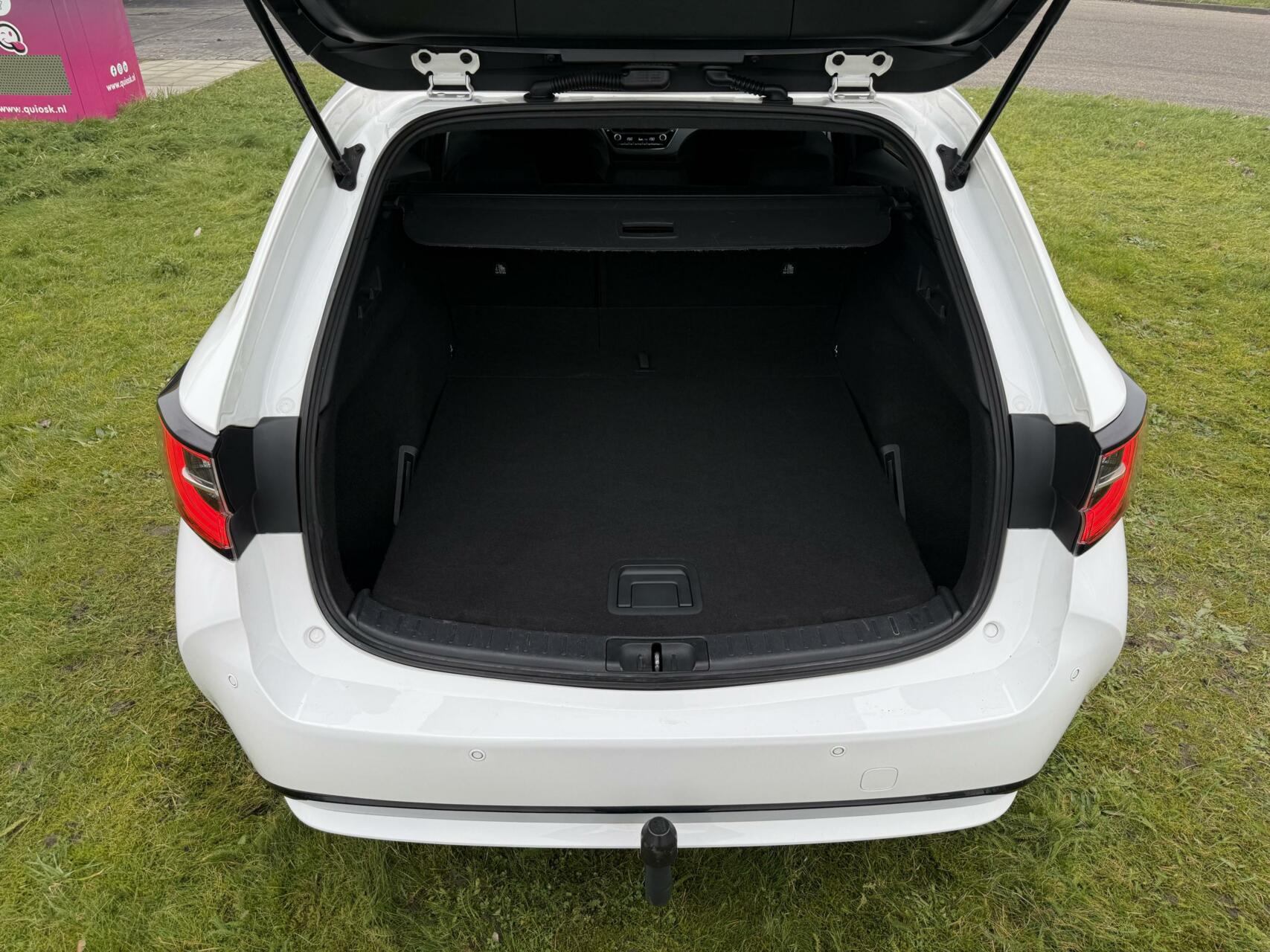 Foto van Toyota Corolla Touring Sports