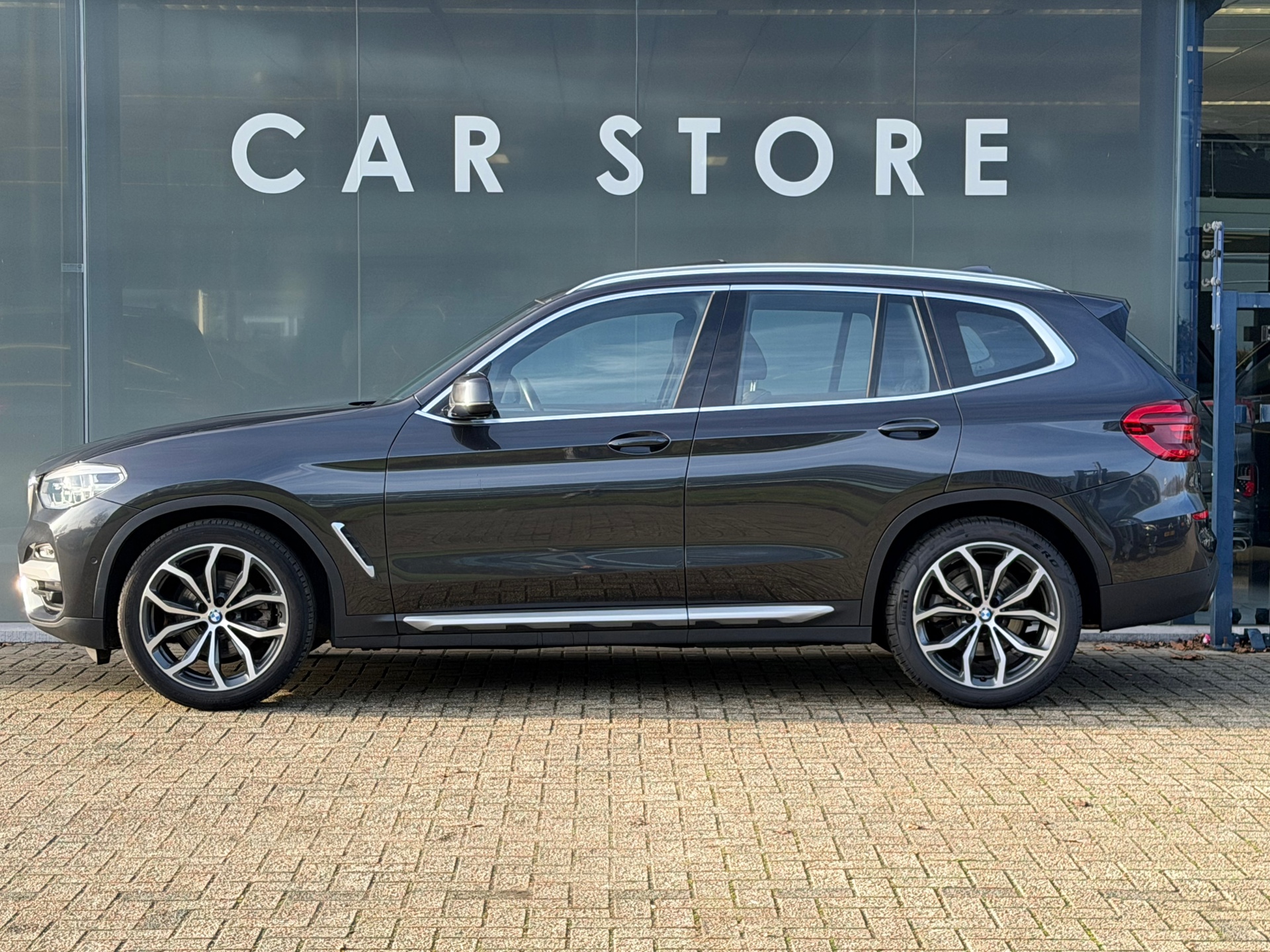 Foto van BMW X3 Sdrive20i
