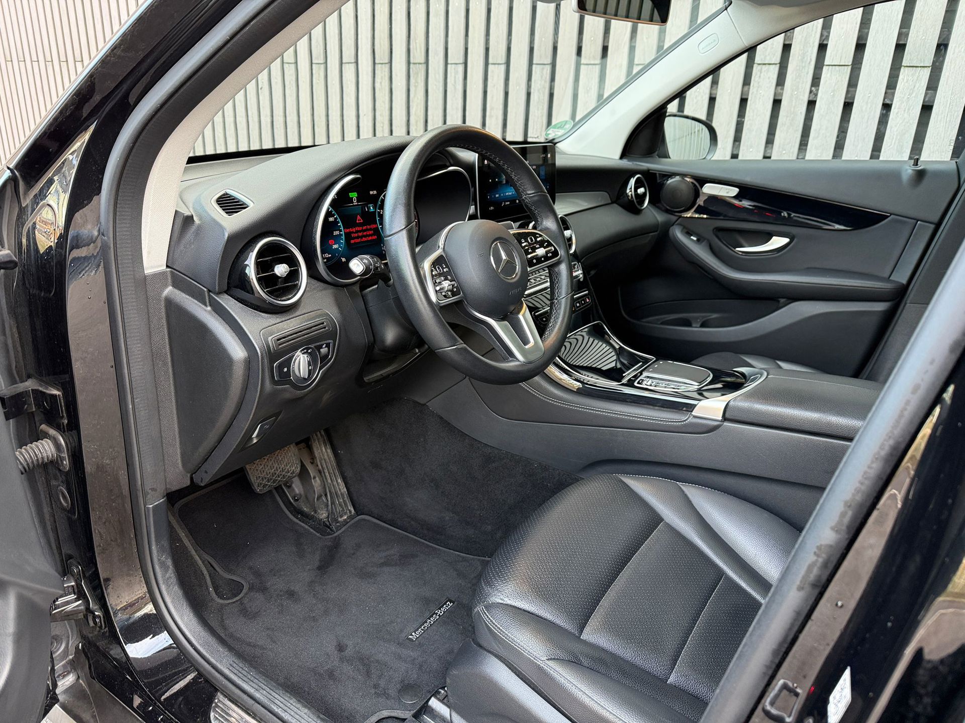 Foto van Mercedes-Benz GLC 200