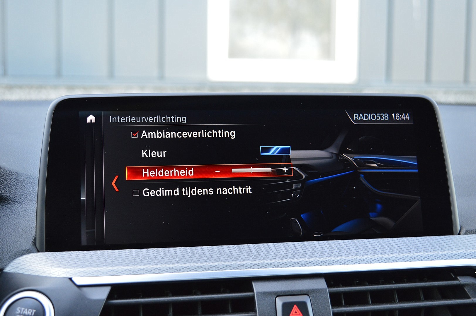 Foto van BMW X4 Xdrive20i