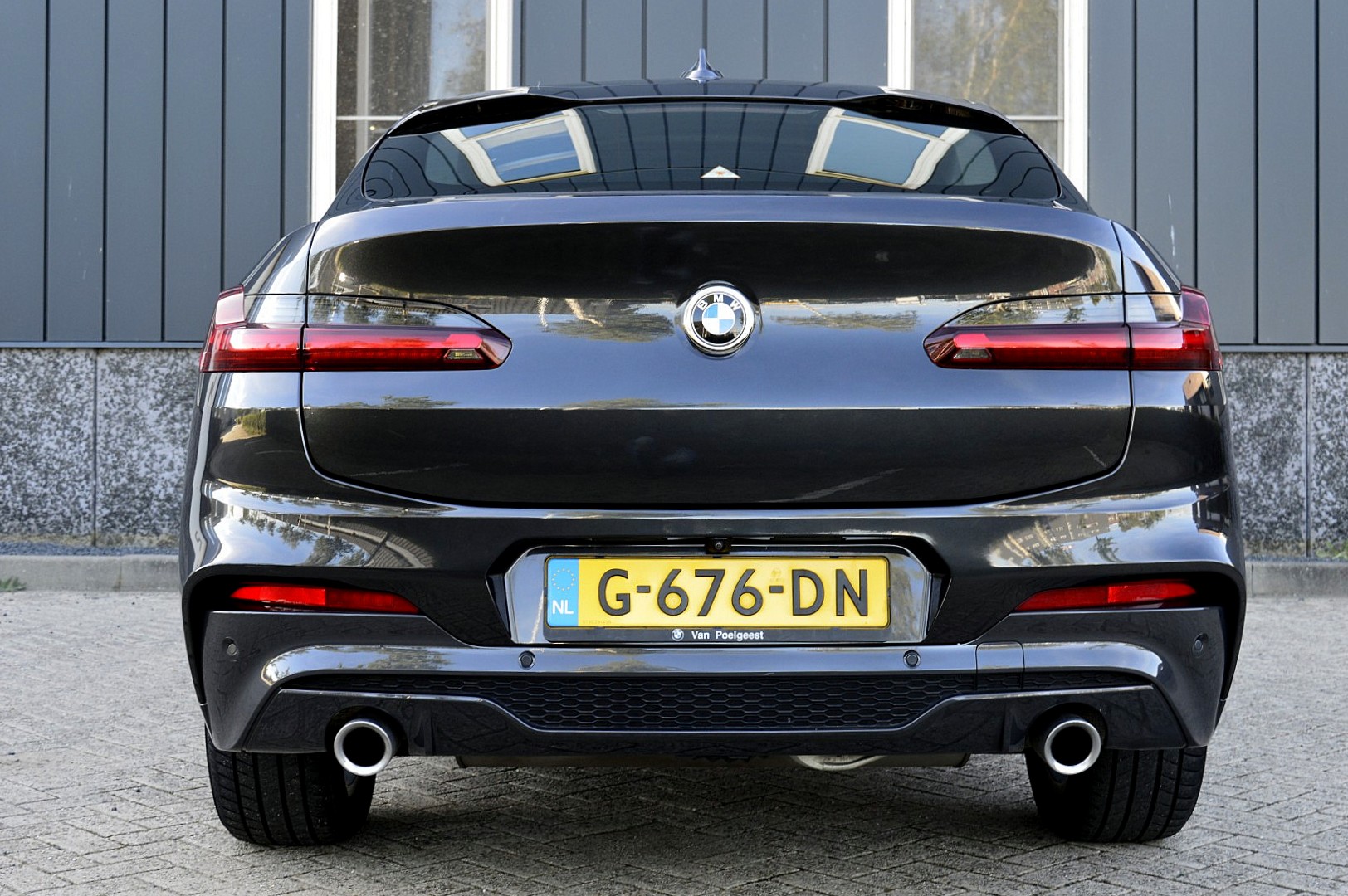 Foto van BMW X4 Xdrive20i