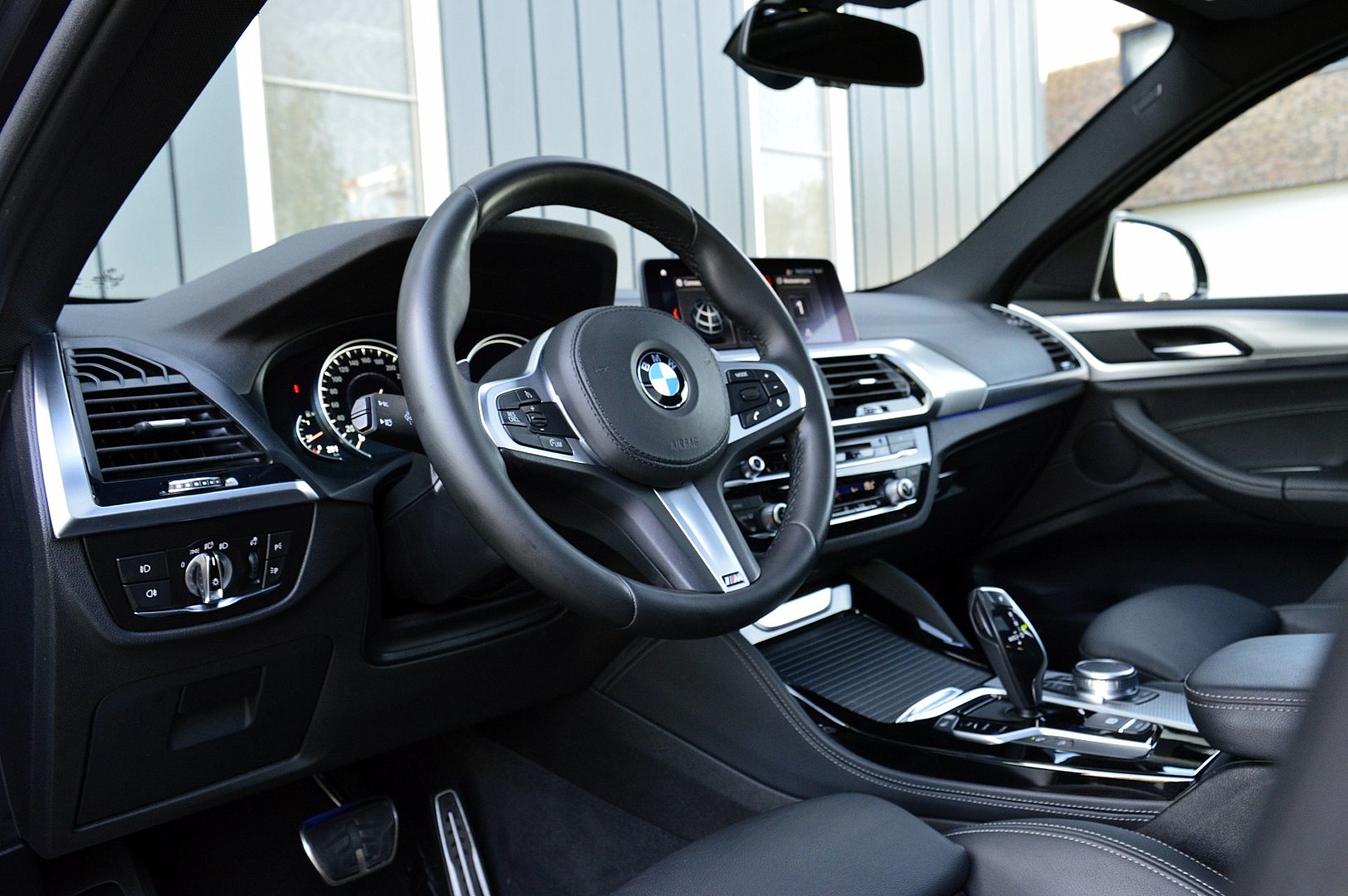 Foto van BMW X4 Xdrive20i