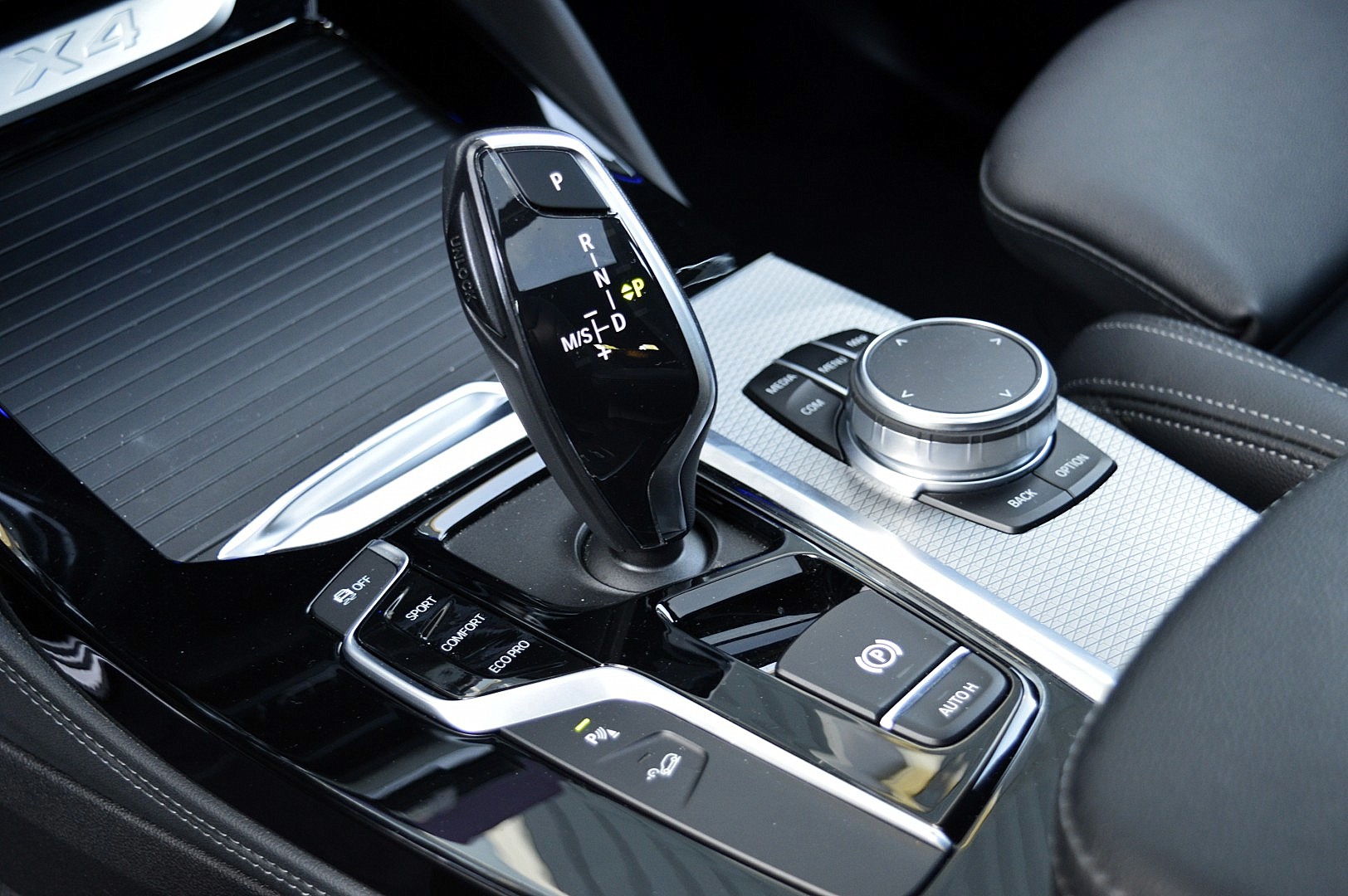 Foto van BMW X4 Xdrive20i
