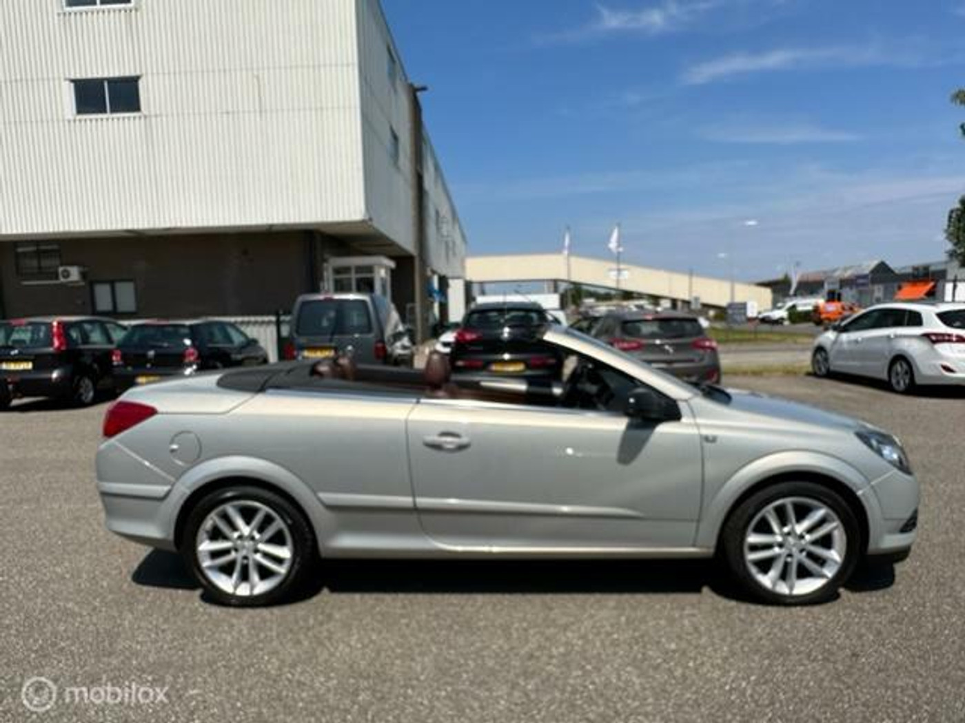 Foto van Opel Astra Twintop
