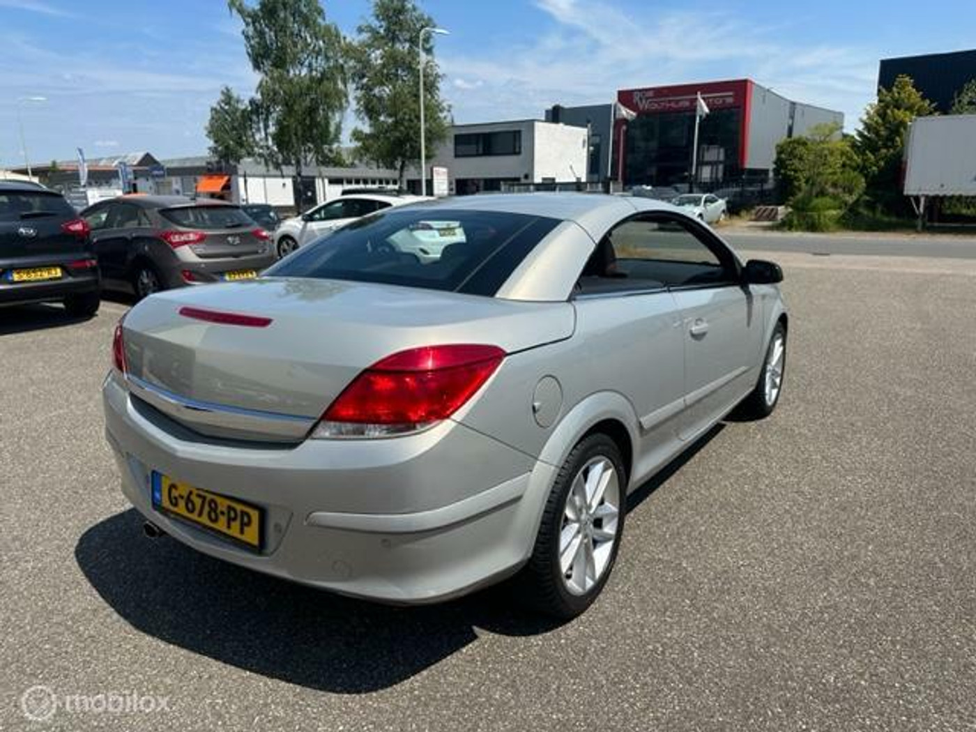 Foto van Opel Astra Twintop