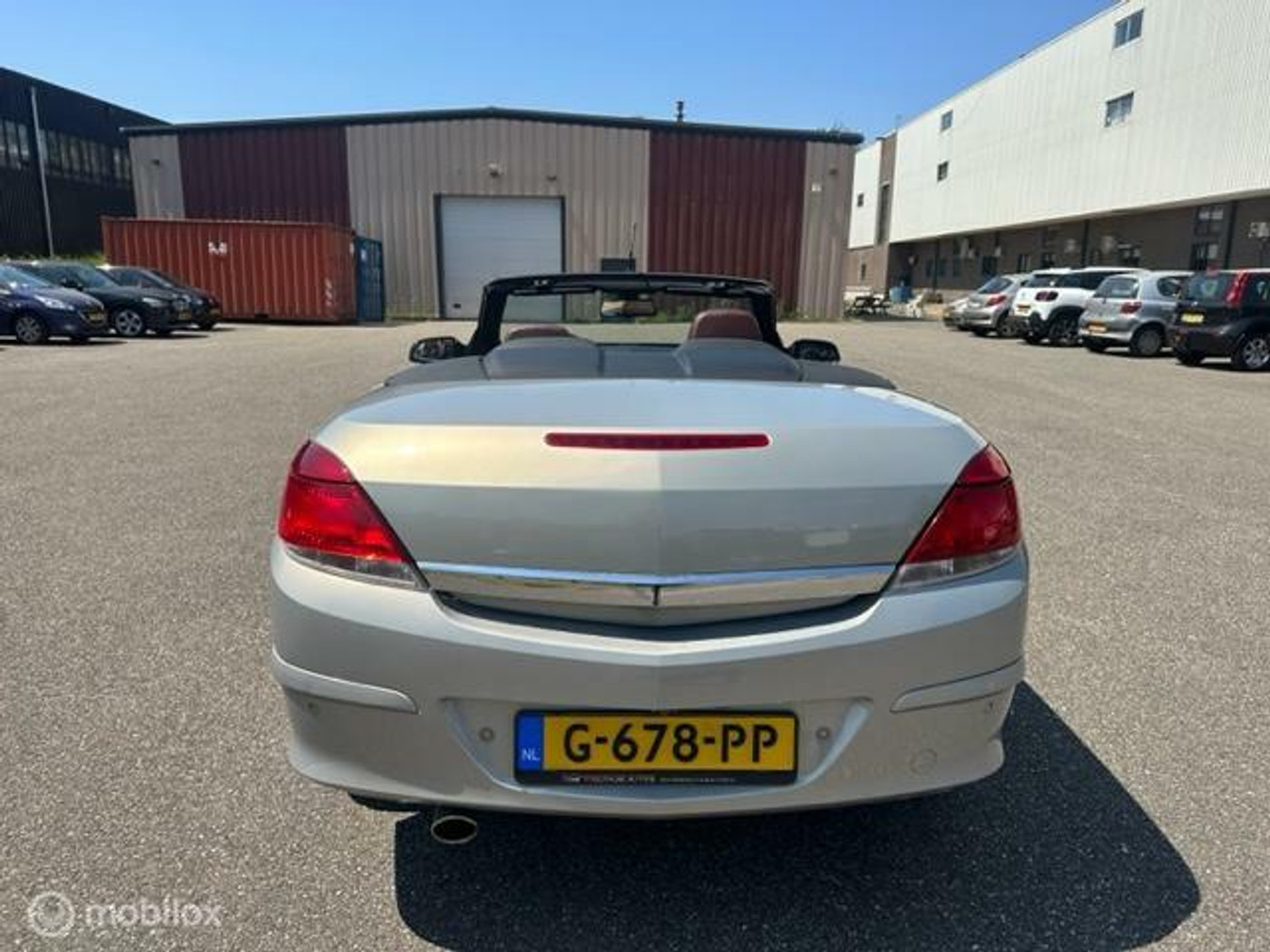 Foto van Opel Astra Twintop