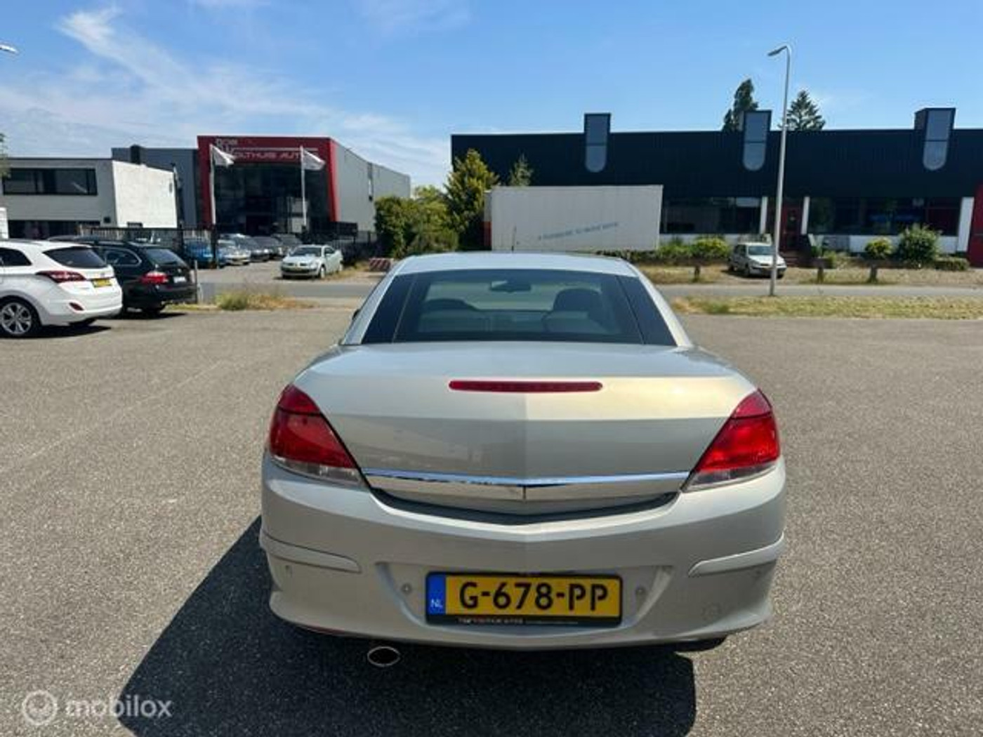 Foto van Opel Astra Twintop