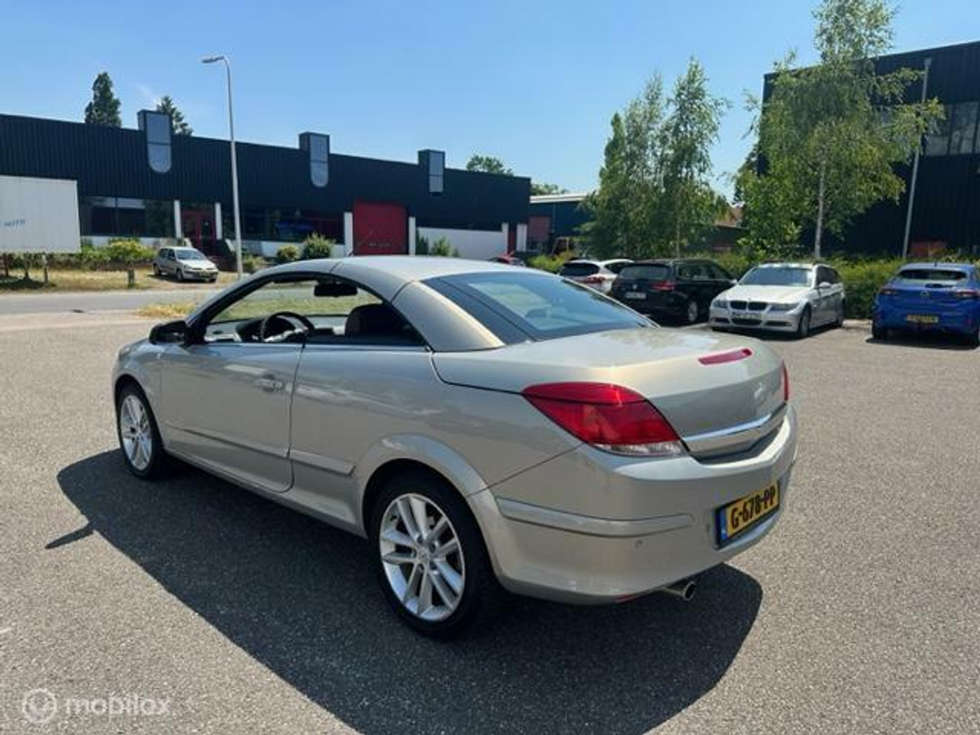 Foto van Opel Astra Twintop