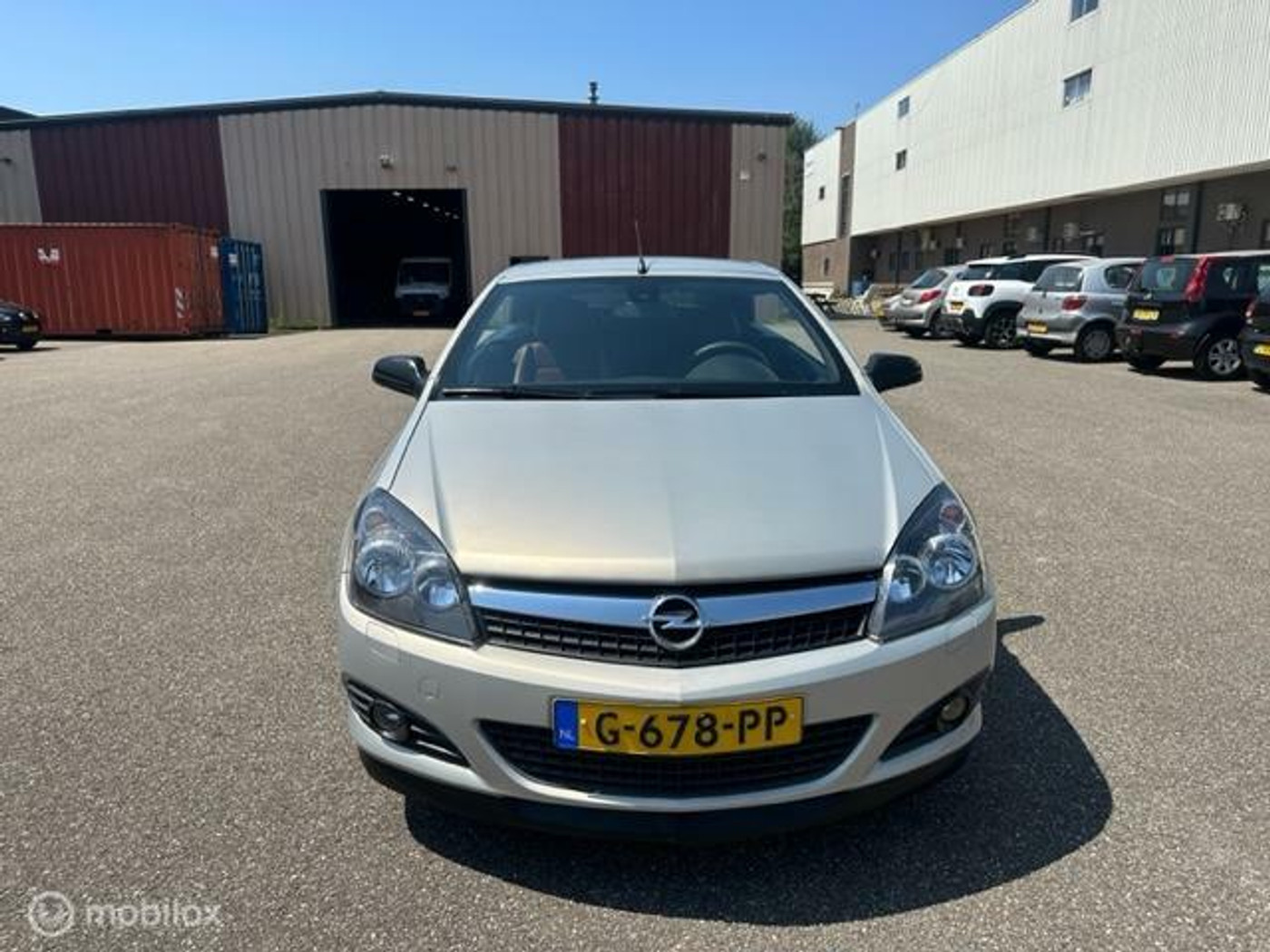 Foto van Opel Astra Twintop