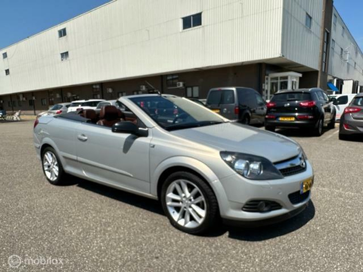 Foto van Opel Astra Twintop