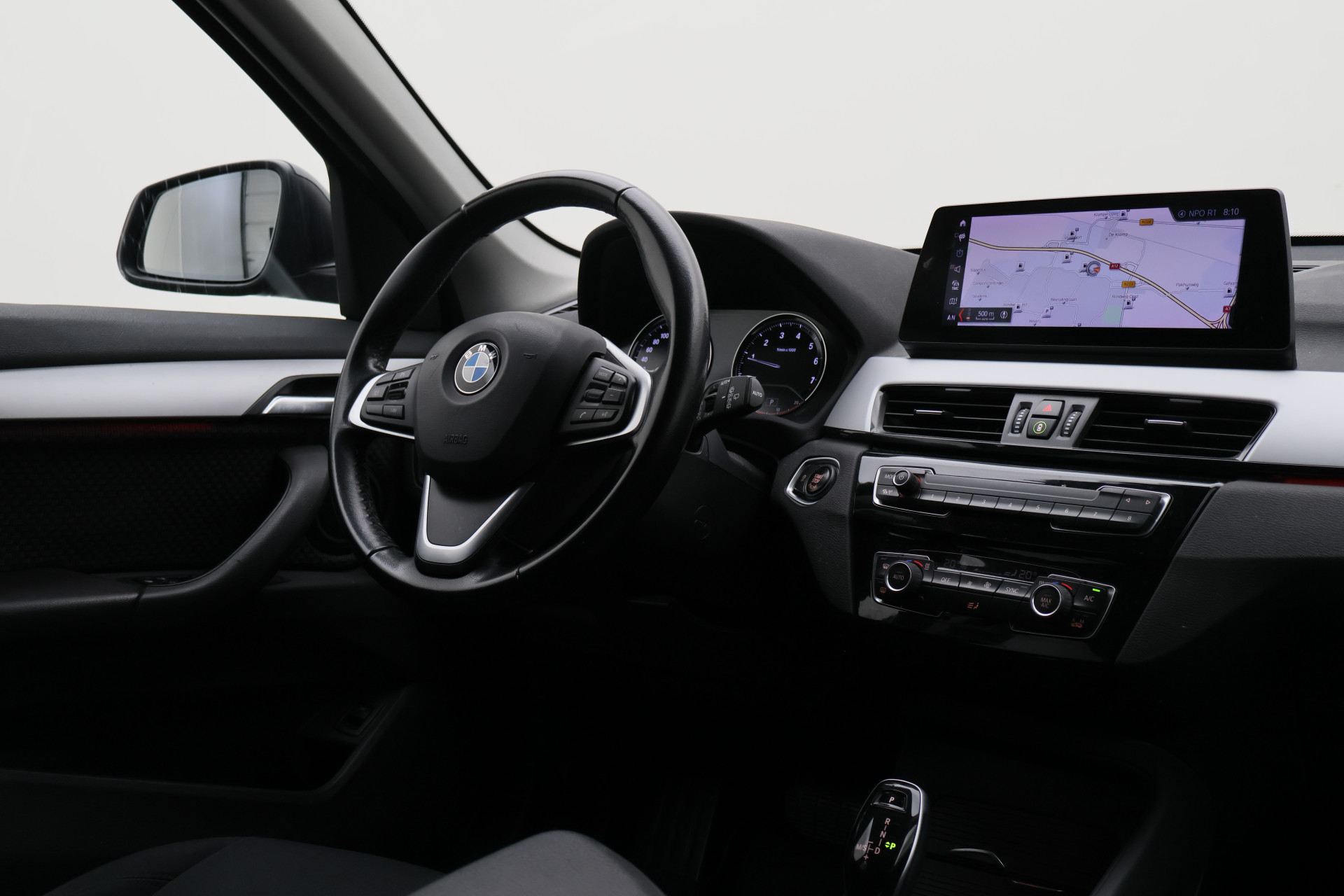 Foto van BMW X1 Xdrive20i