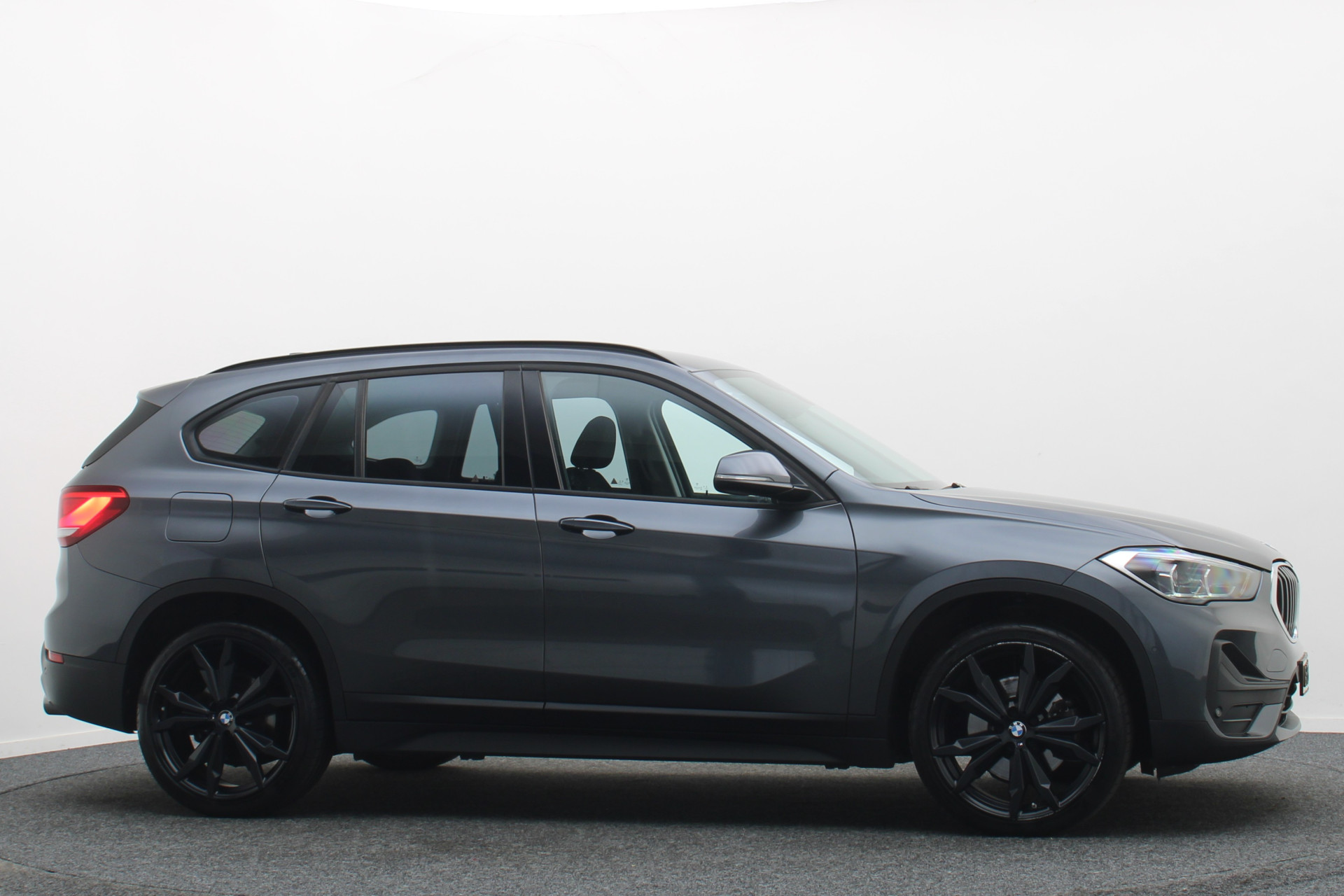 Foto van BMW X1 Xdrive20i