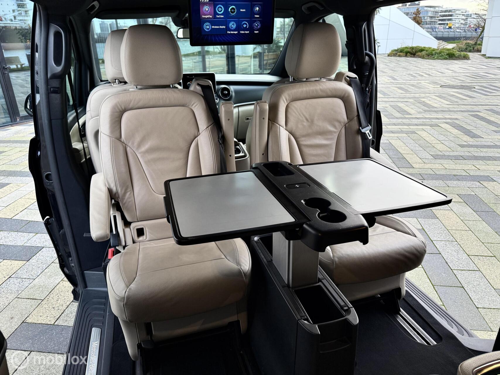 Foto van Mercedes-Benz V-klasse