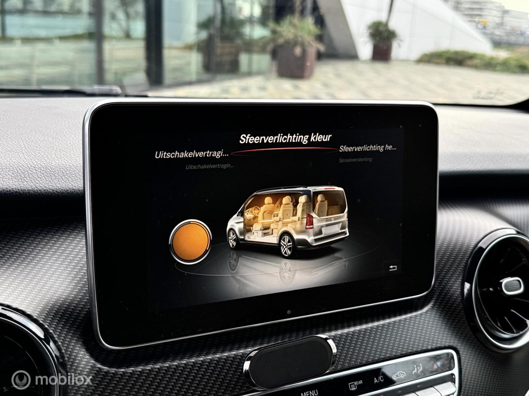Foto van Mercedes-Benz V-klasse