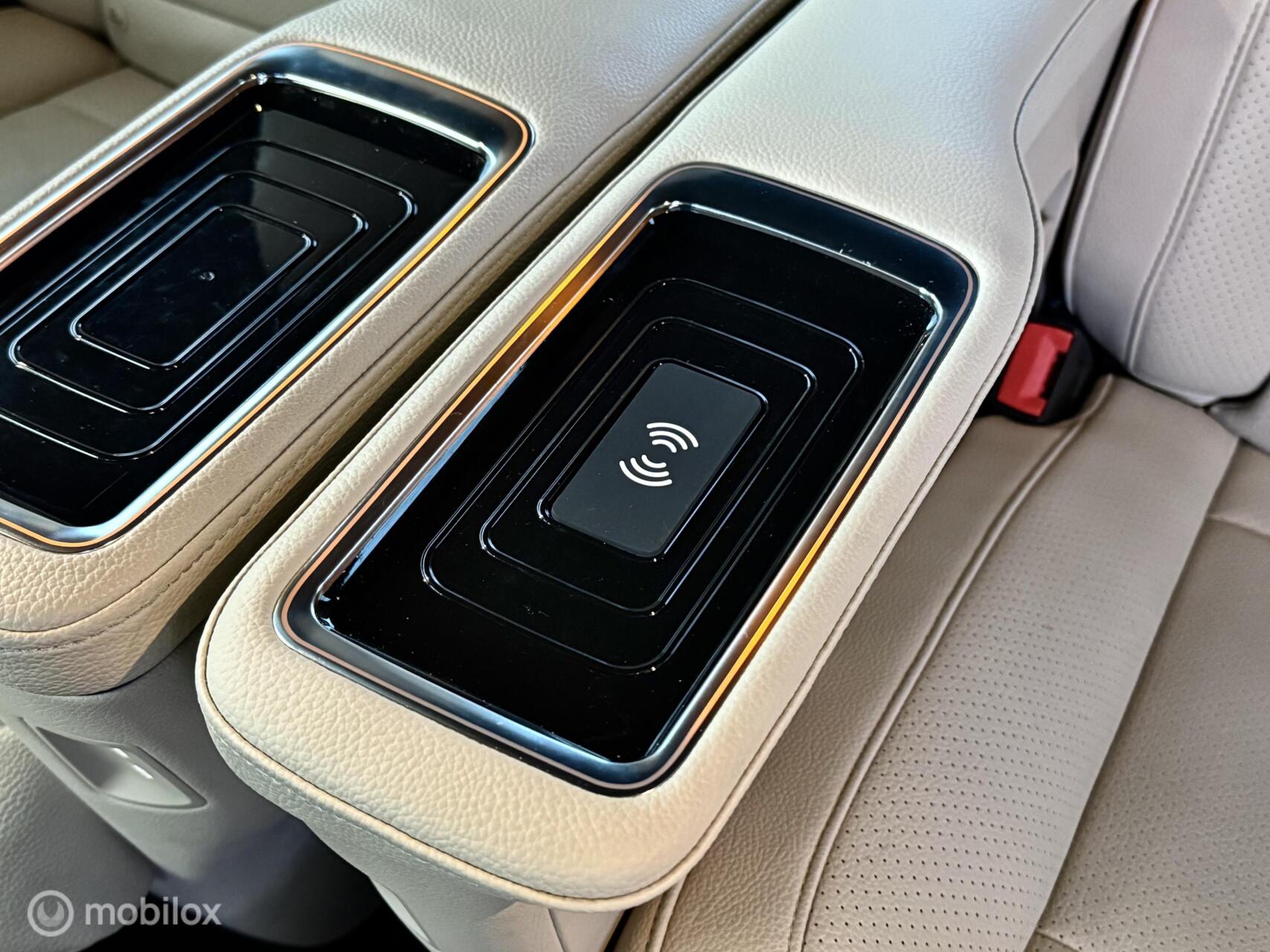 Foto van Mercedes-Benz V-klasse