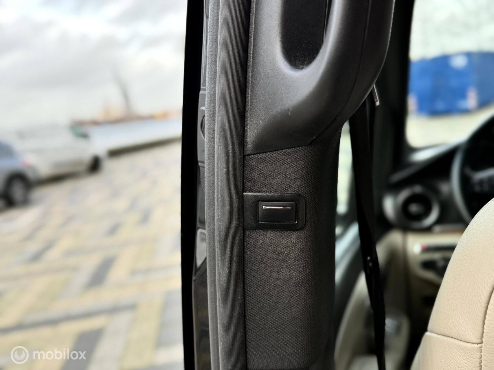 Foto van Mercedes-Benz V-klasse