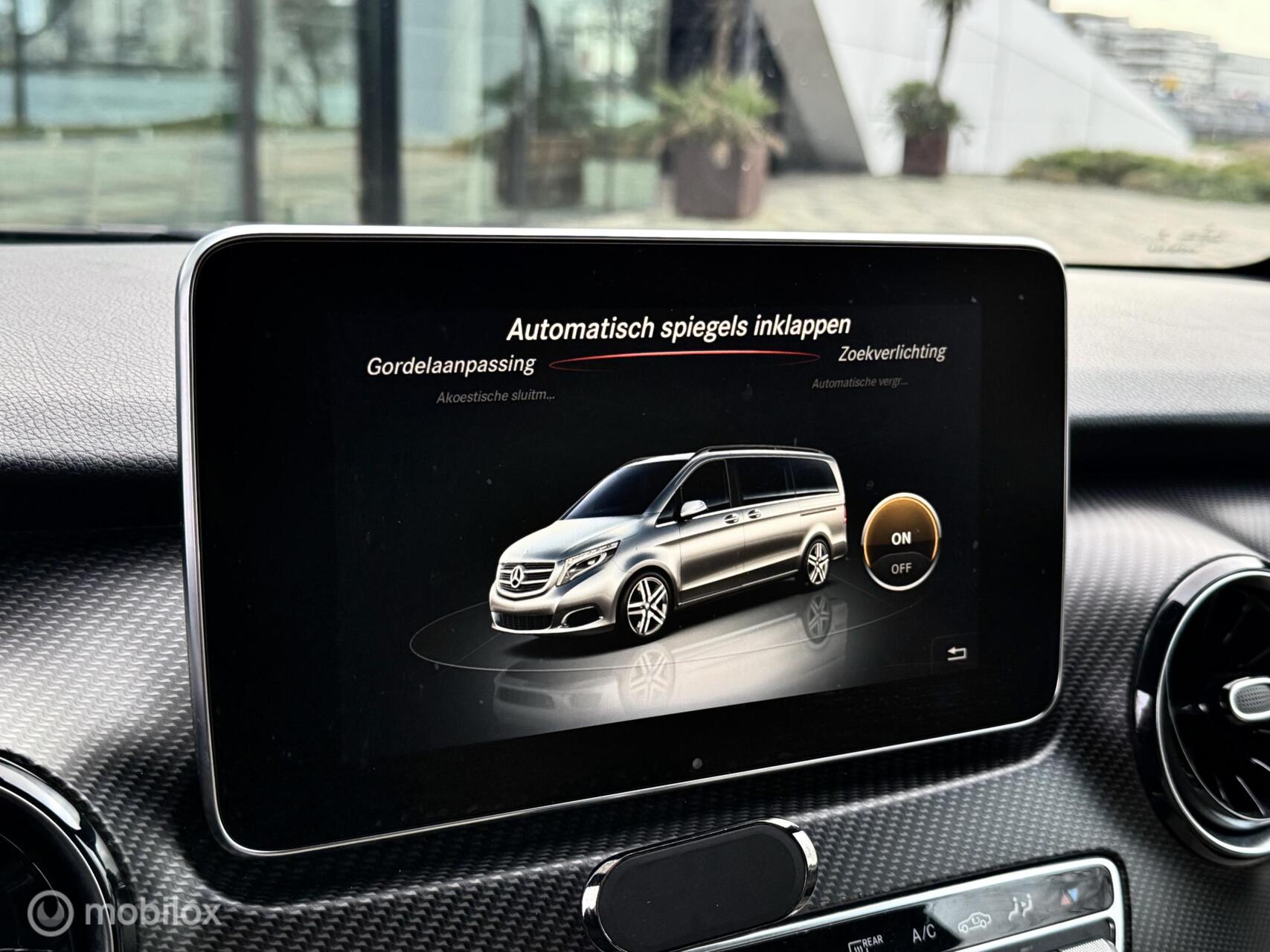 Foto van Mercedes-Benz V-klasse
